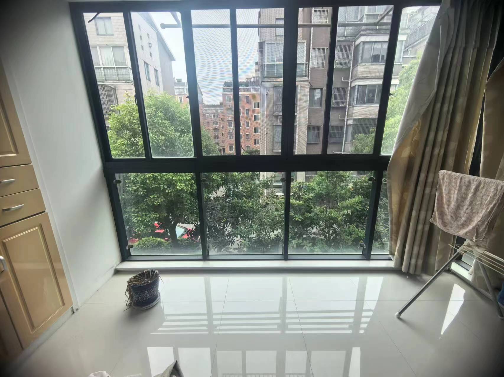 金桥人家 3室2厅2卫 143.89m²