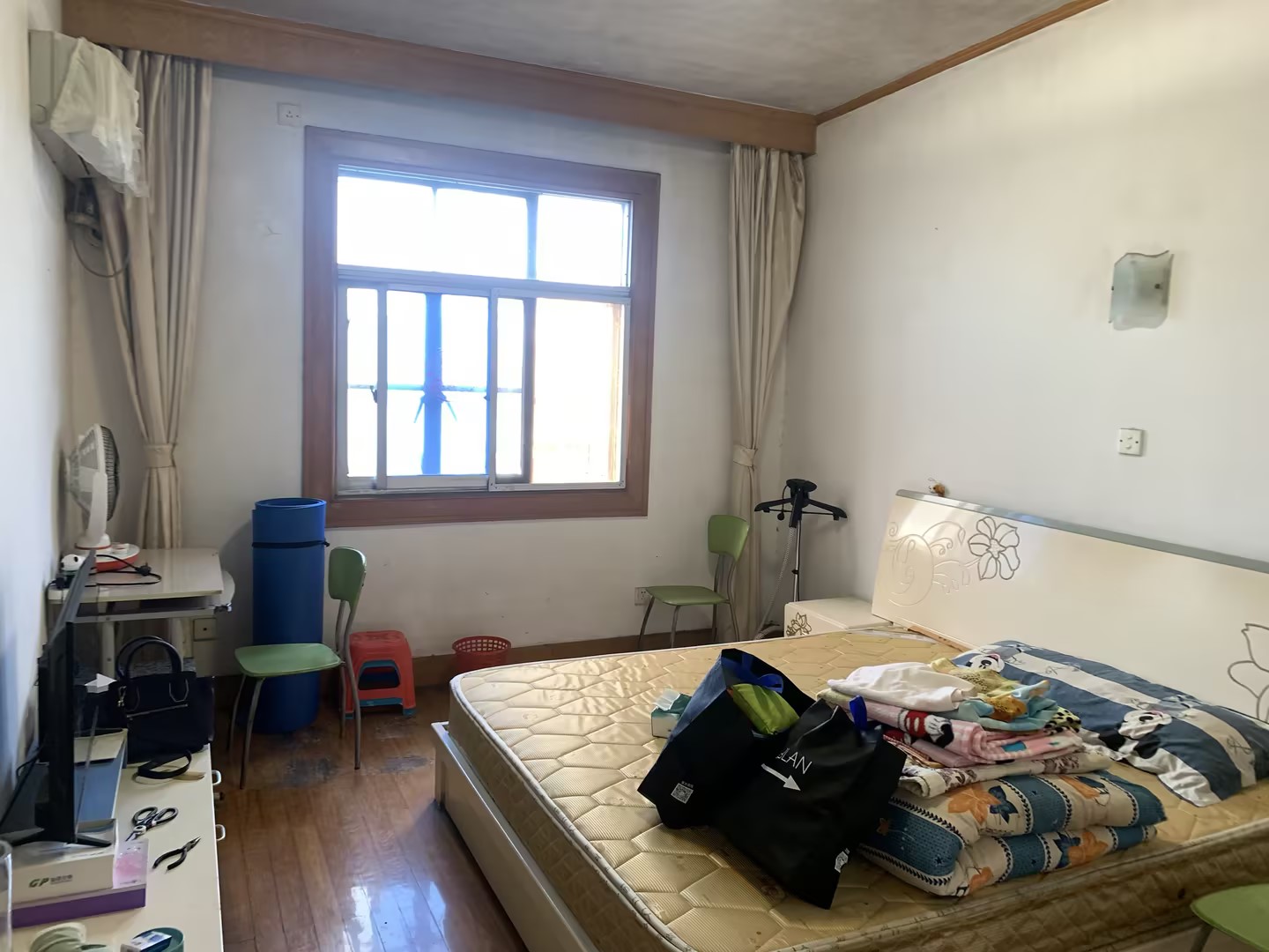 虹桥新村(朝霞路) 2室1厅1卫 62.00m&sup2;