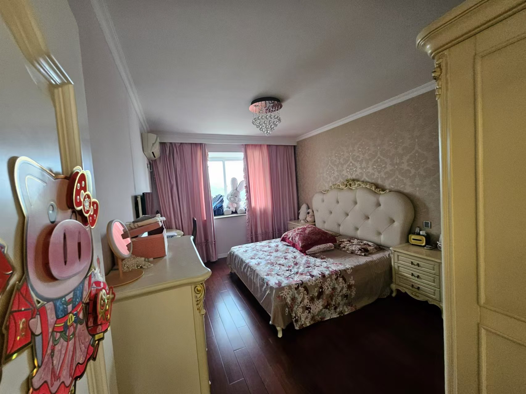 通明花苑 3室2厅2卫 150.7m&sup2;