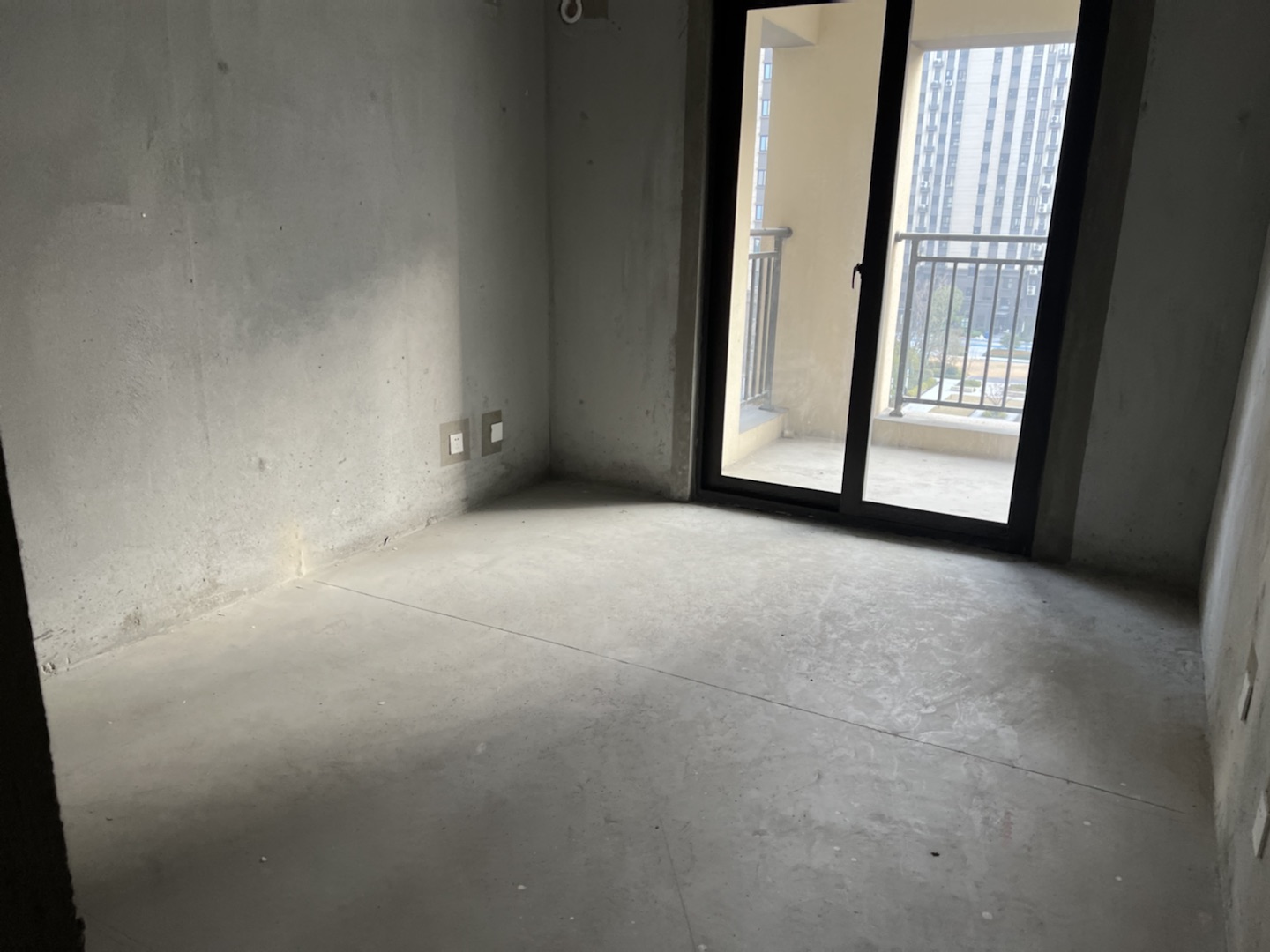 观澜台 3室2厅2卫 120m&sup2;