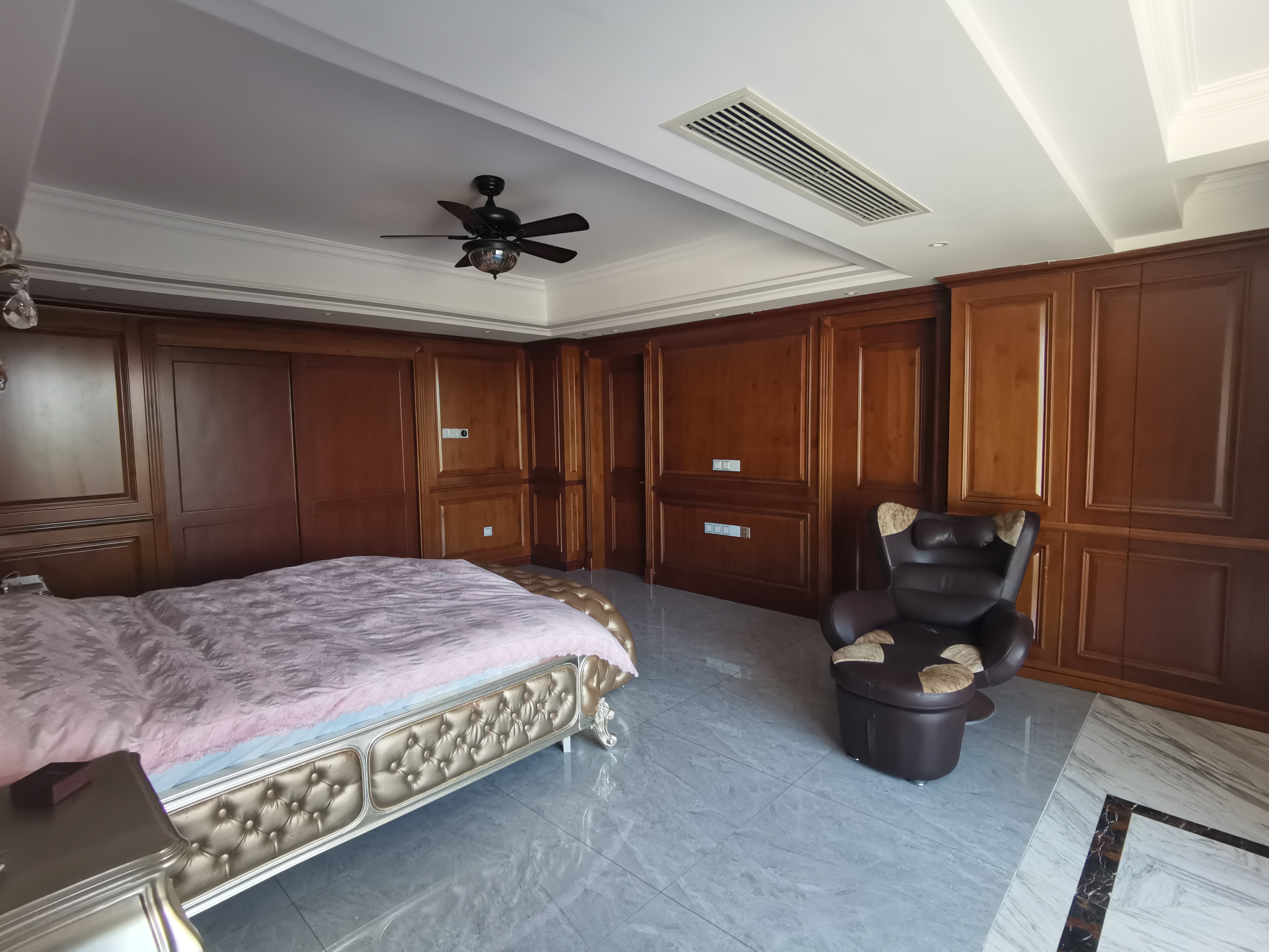 博园岚郡 2室3厅3卫 308.88m&sup2;