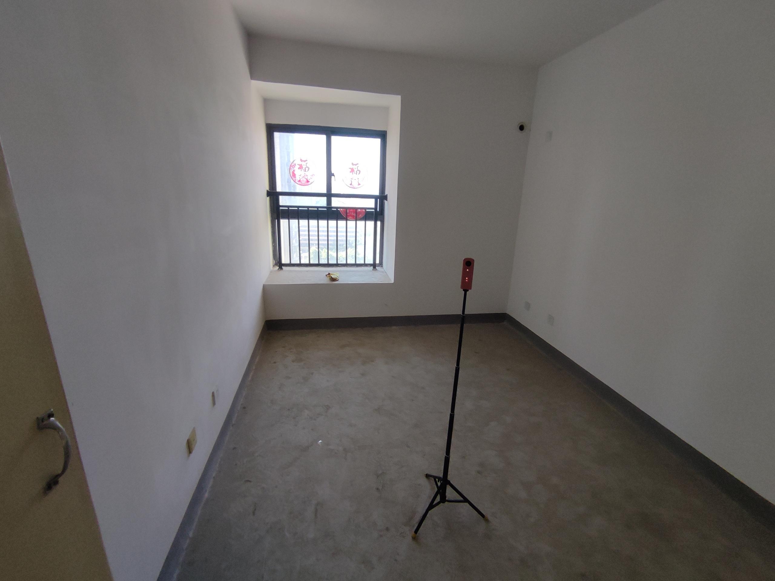 江景国际家园 3室2厅1卫 134m&sup2;