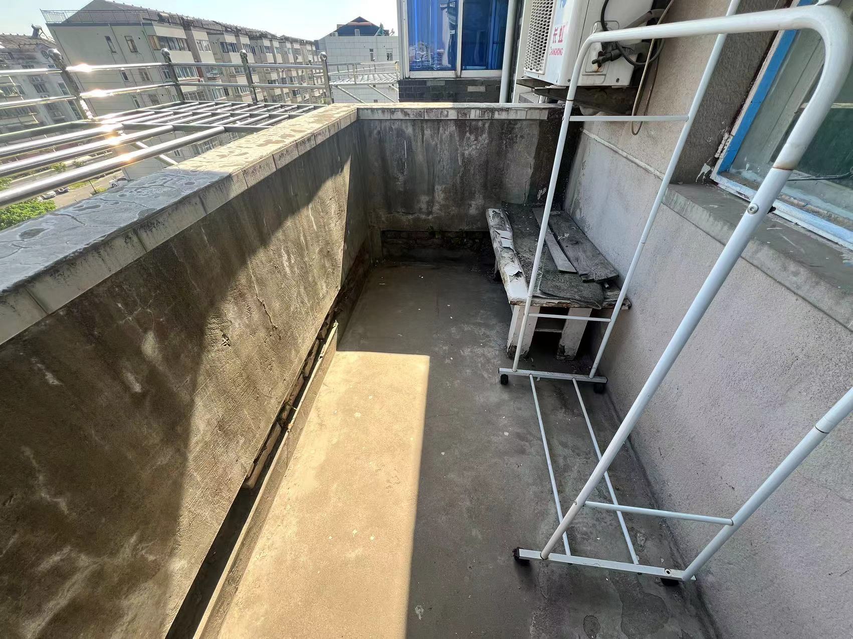 濠东路63号 2室1厅1卫 51.97m&sup2;