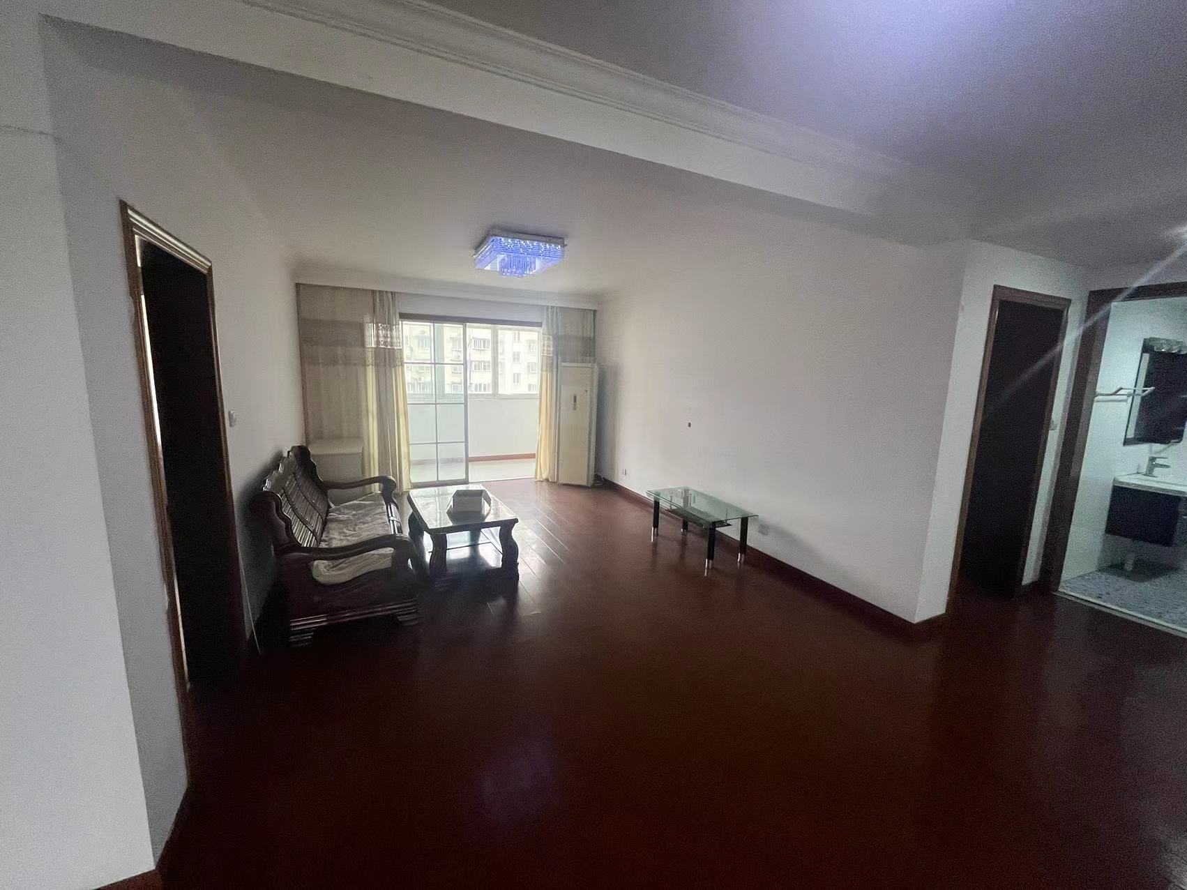 天勤家园 3室2厅2卫 143.00m&sup2;