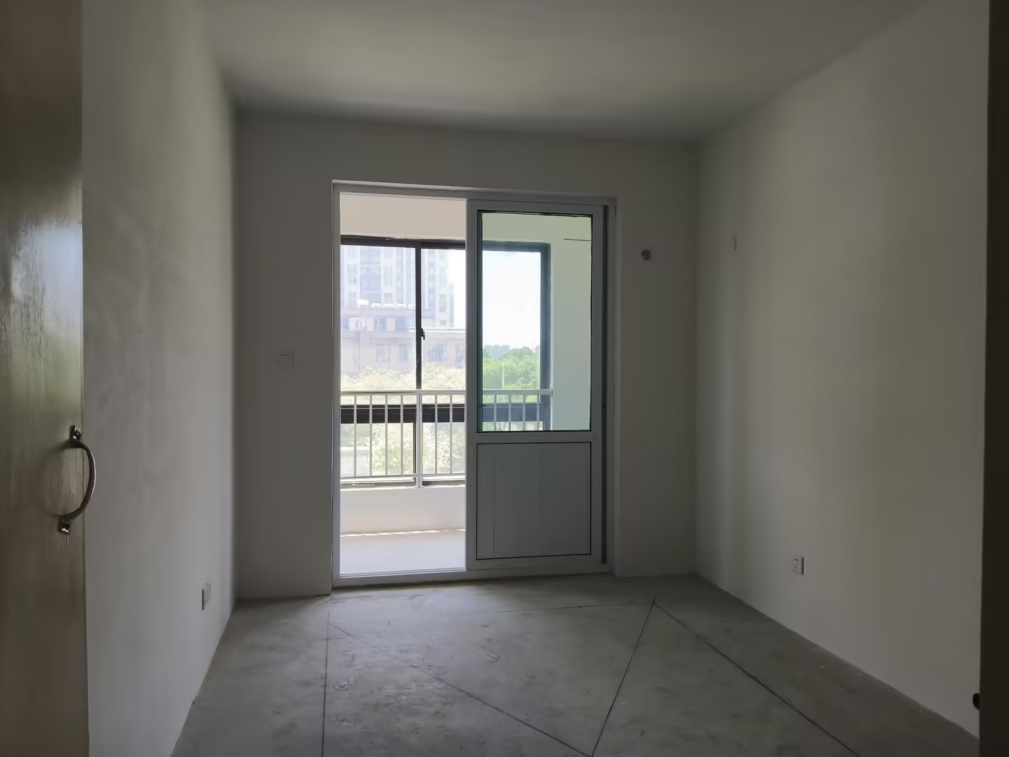 和润花苑 3室2厅1卫 129m&sup2;