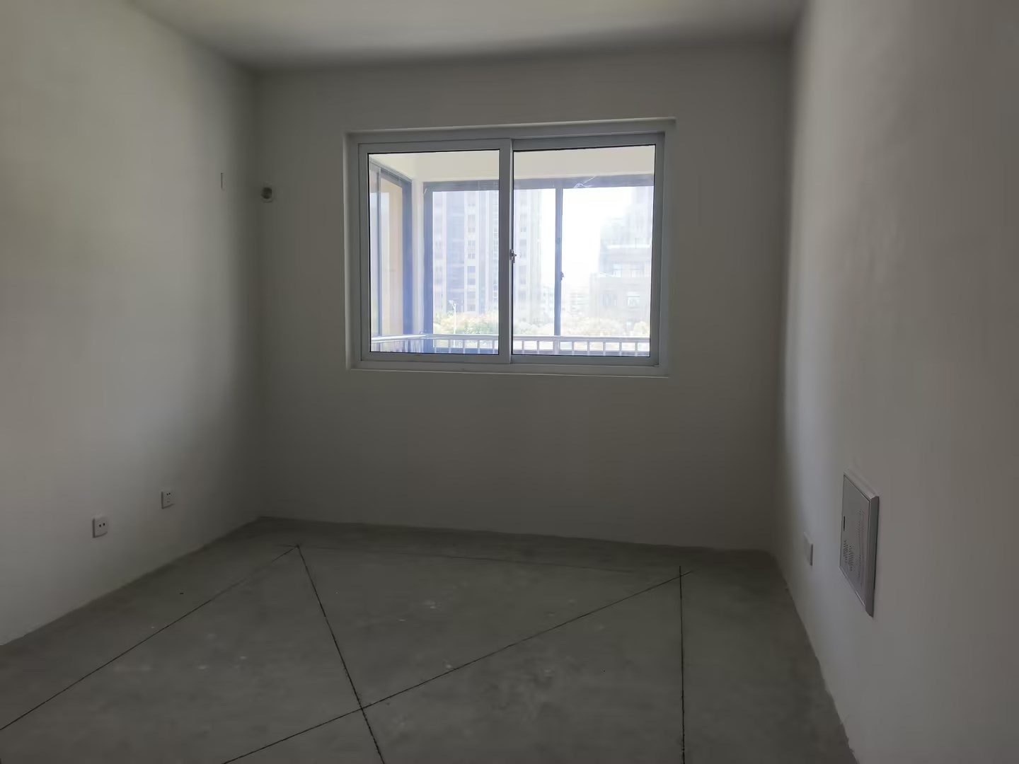 和润花苑 3室2厅1卫 129m&sup2;