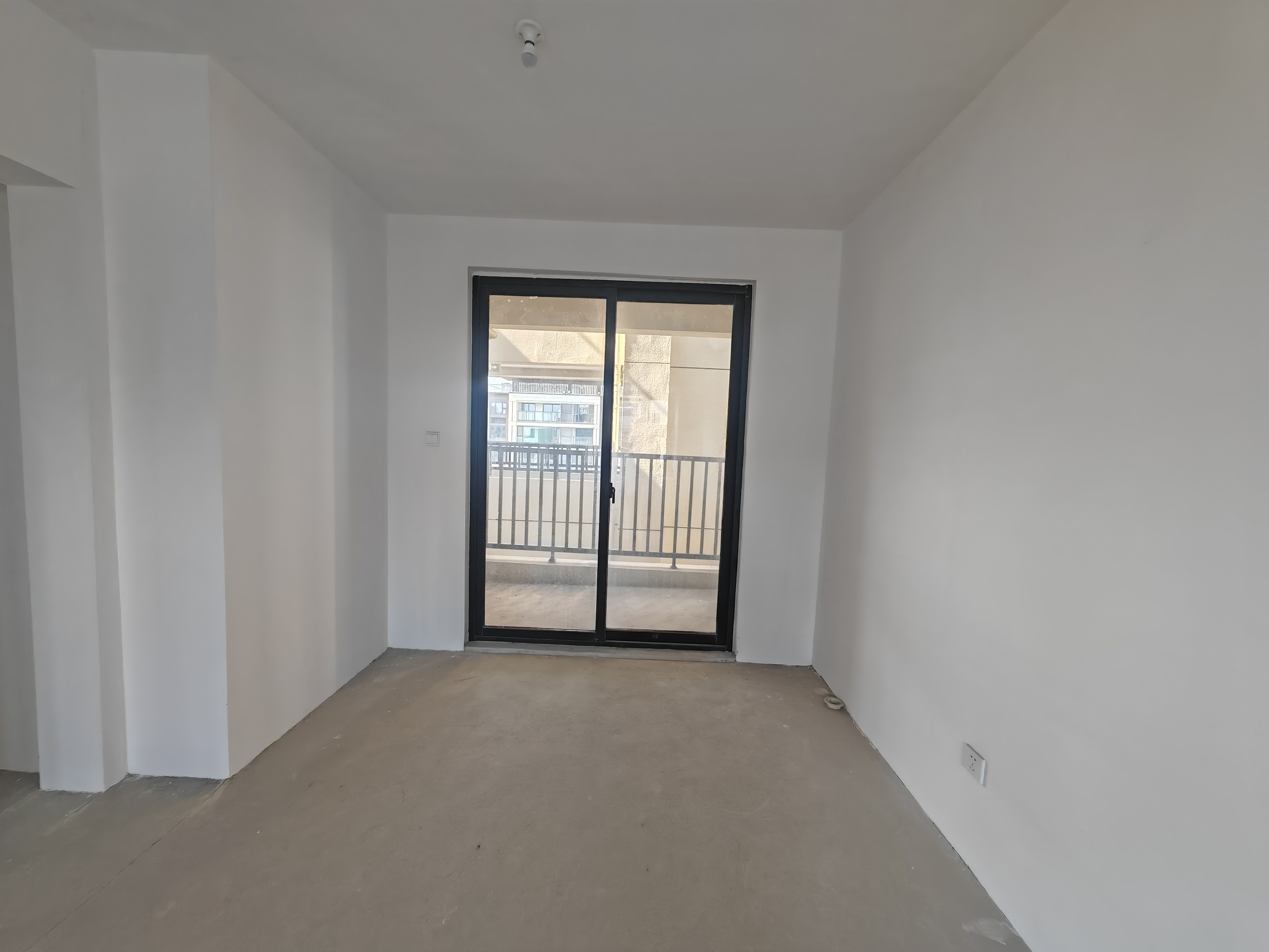 春晓熙岸 3室2厅1卫 92.44m&sup2;