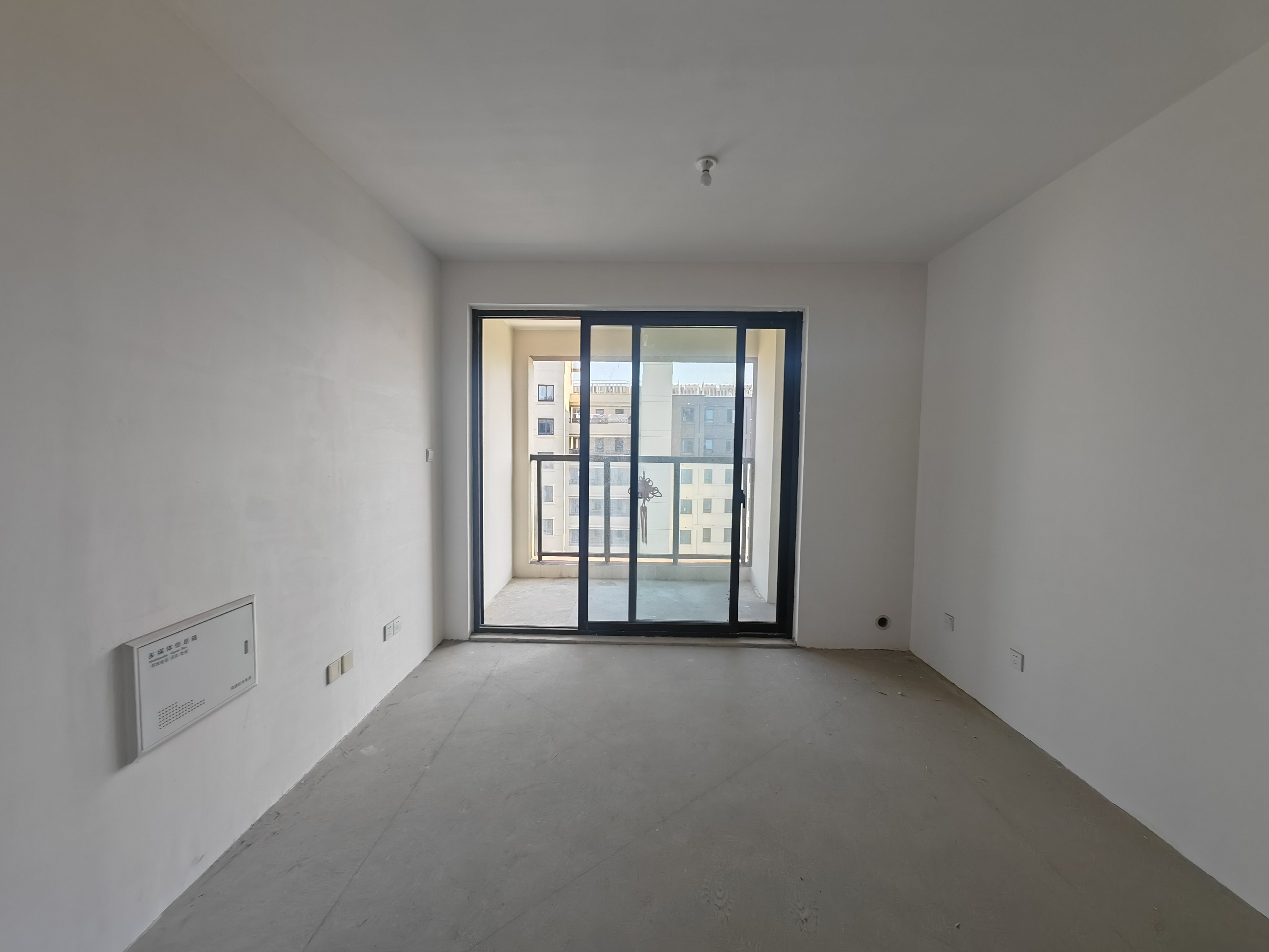 春晓熙岸 3室2厅1卫 92.44m&sup2;
