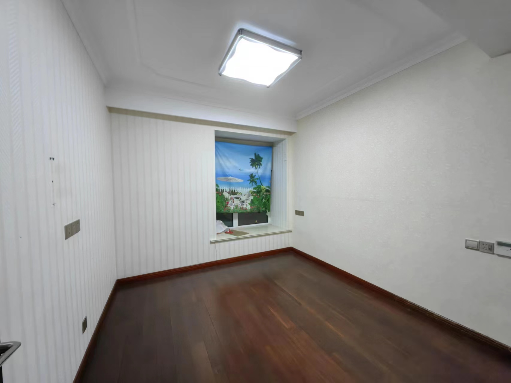 中海碧林湾 4室2厅2卫 128m&sup2;