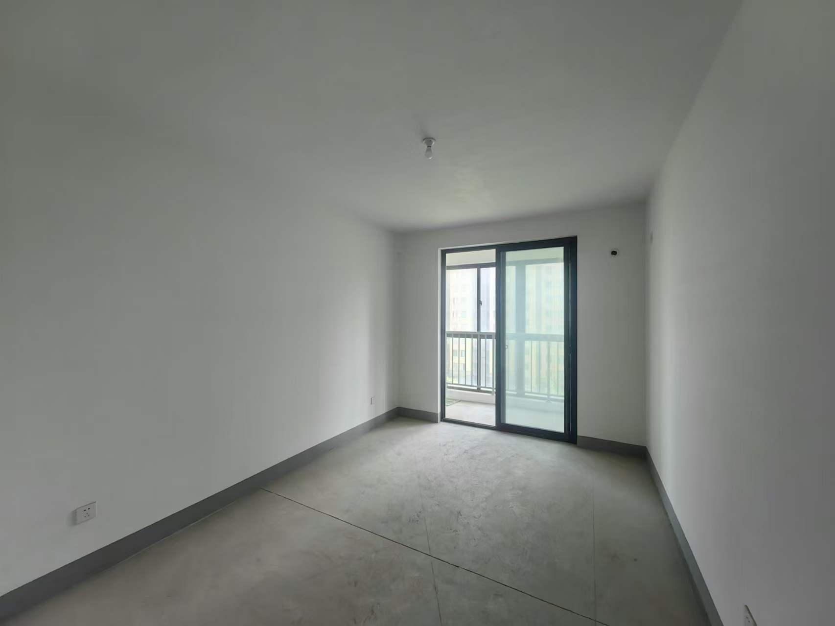 中桥名邸 3室2厅1卫 125.00m&sup2;