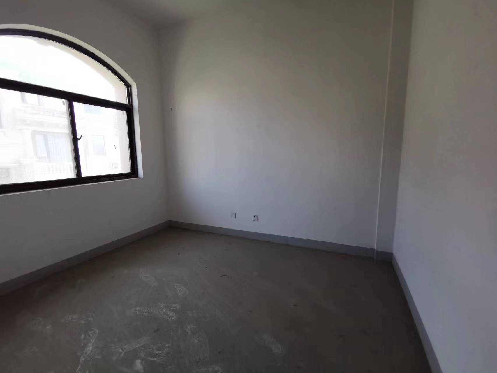 碧桂园(南通经济技术开发区) 4室3厅3卫 248.29m&sup2;