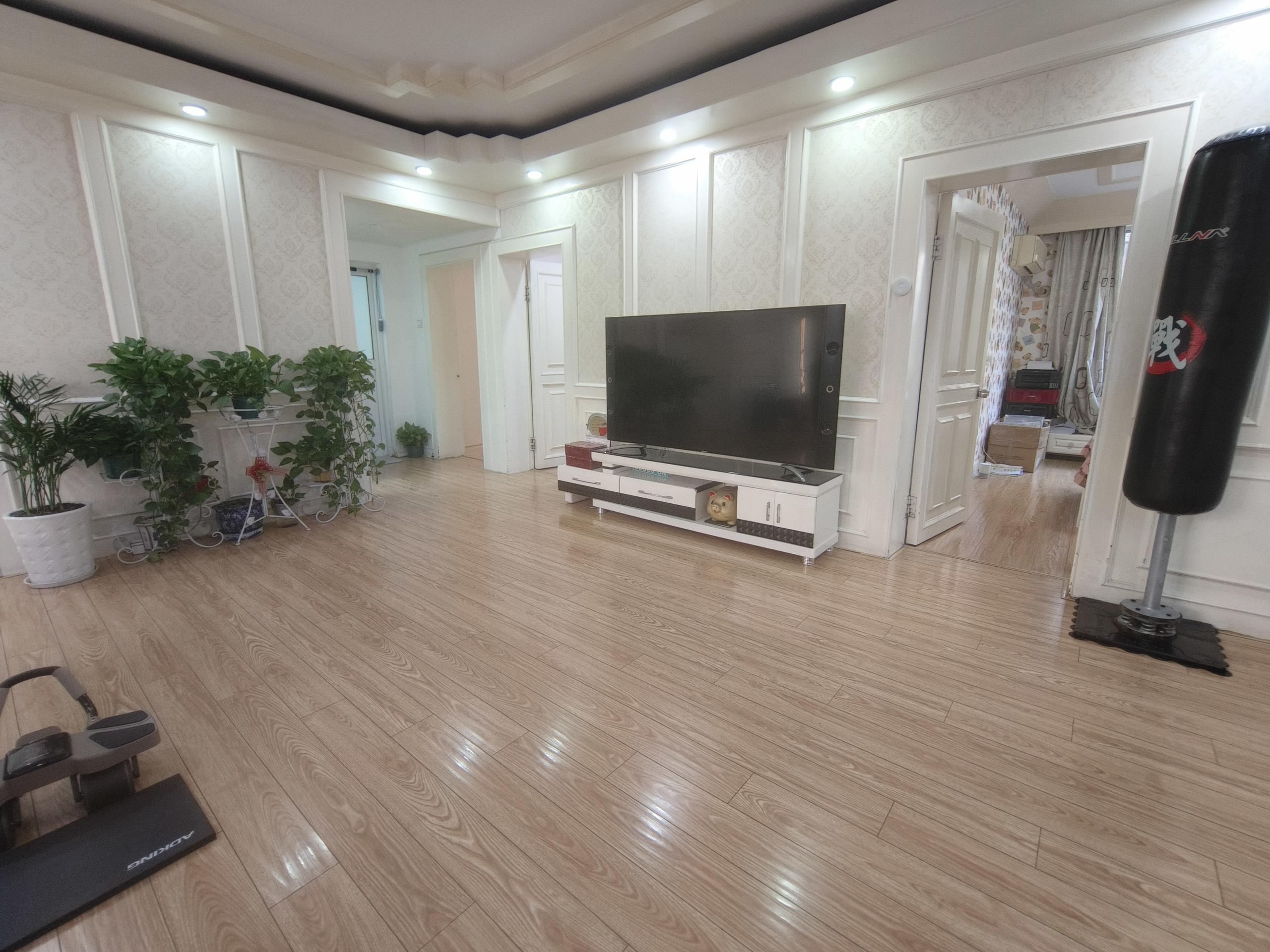 学田南苑 3室1厅1卫 125.1m²