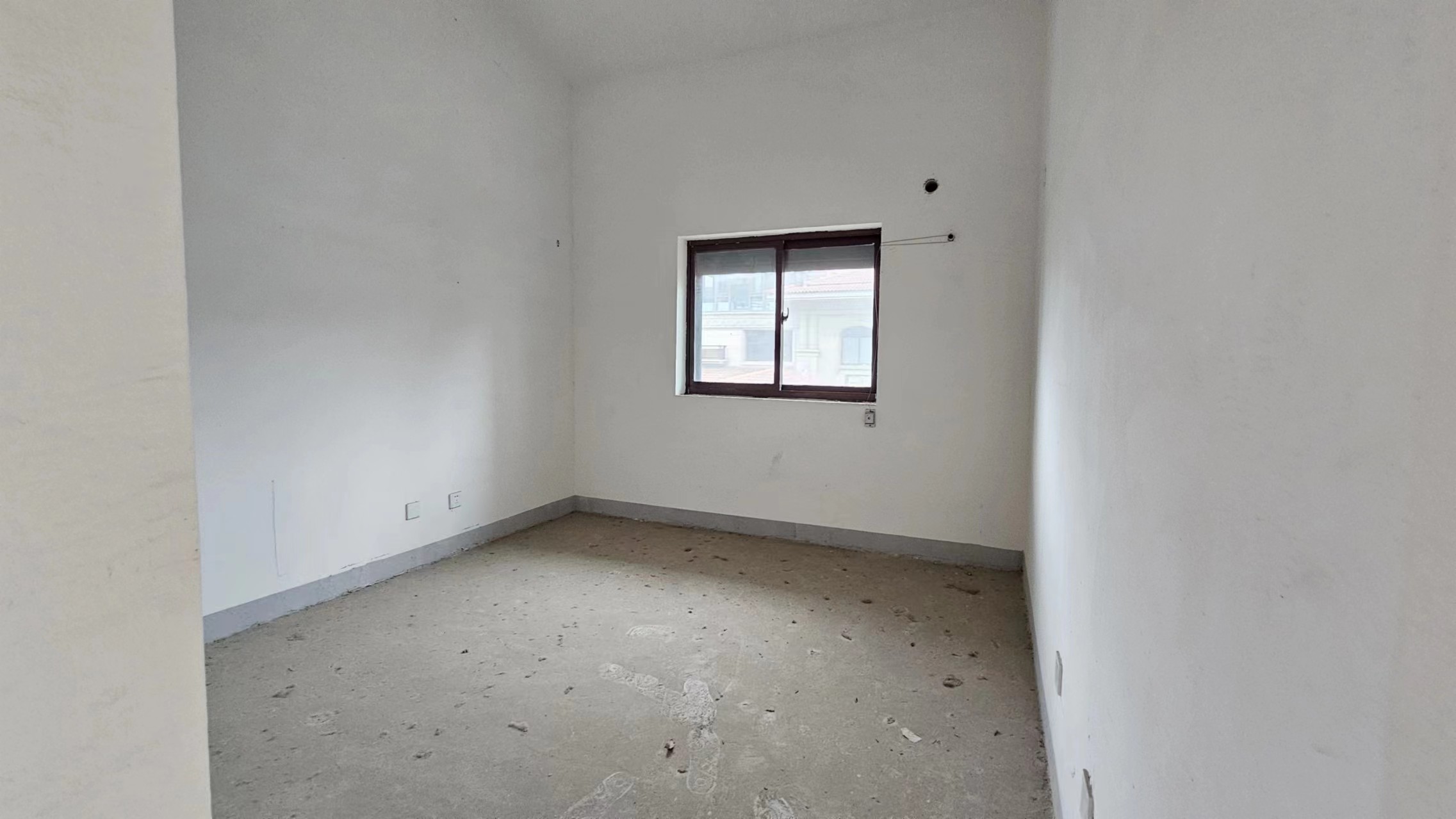 碧桂园(南通经济技术开发区) 4室2厅3卫 262m&sup2;