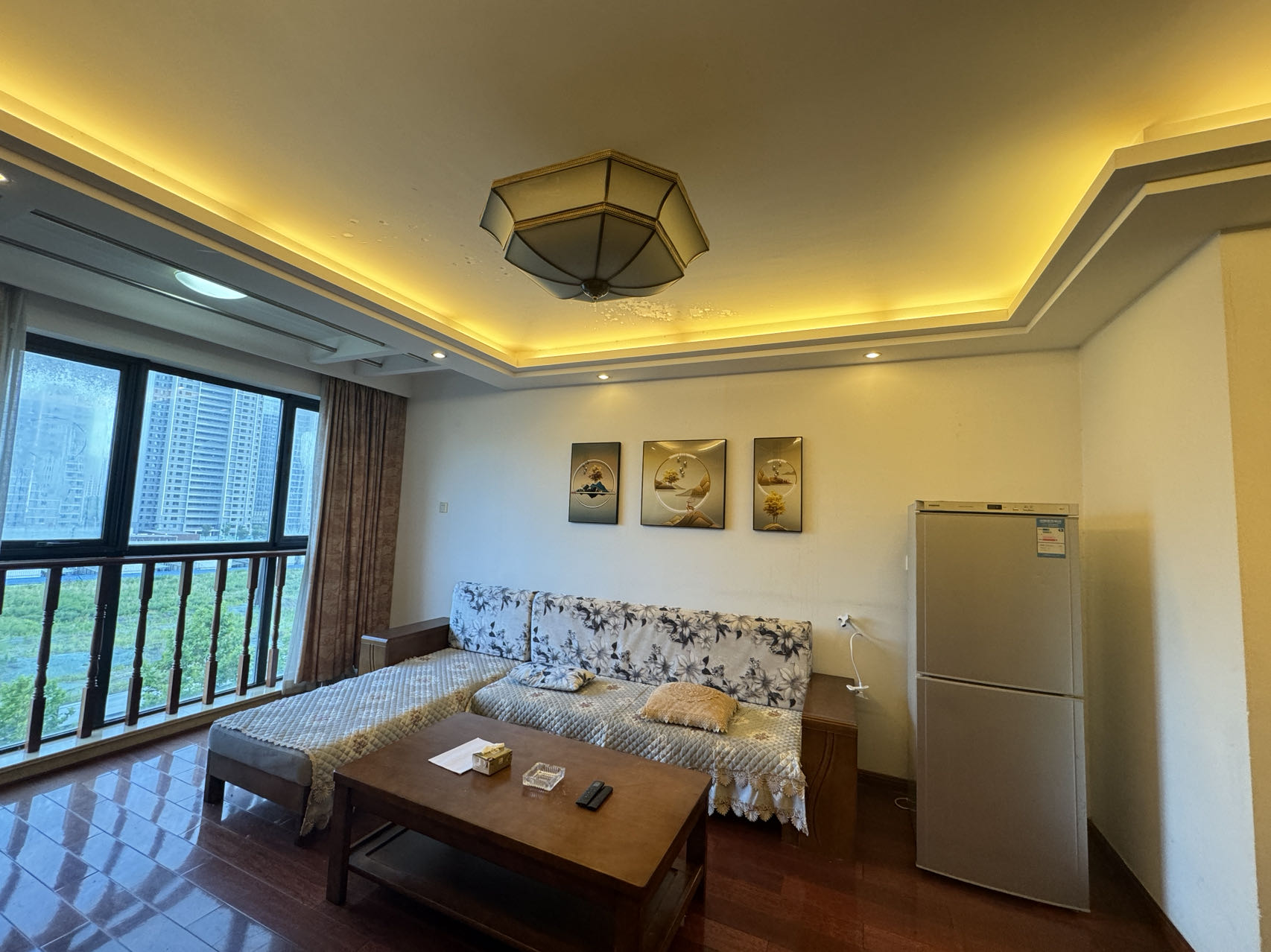 中港城 3室2厅1卫 89m&sup2;
