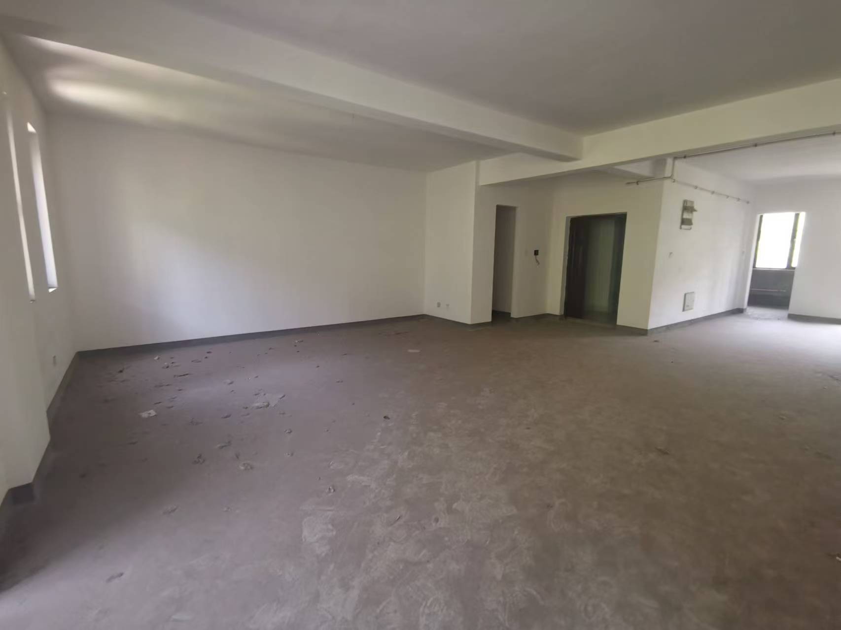 南通壹城水清木华 4室2厅2卫 239m²