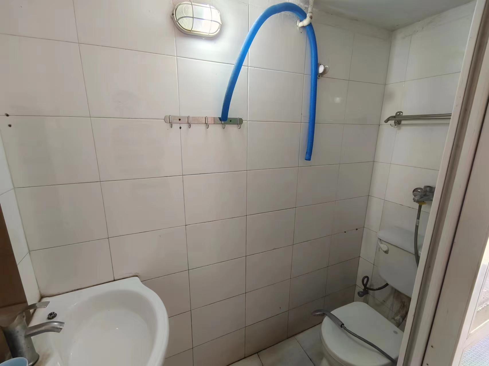 怡园新苑 1室1厅1卫 32m&sup2;