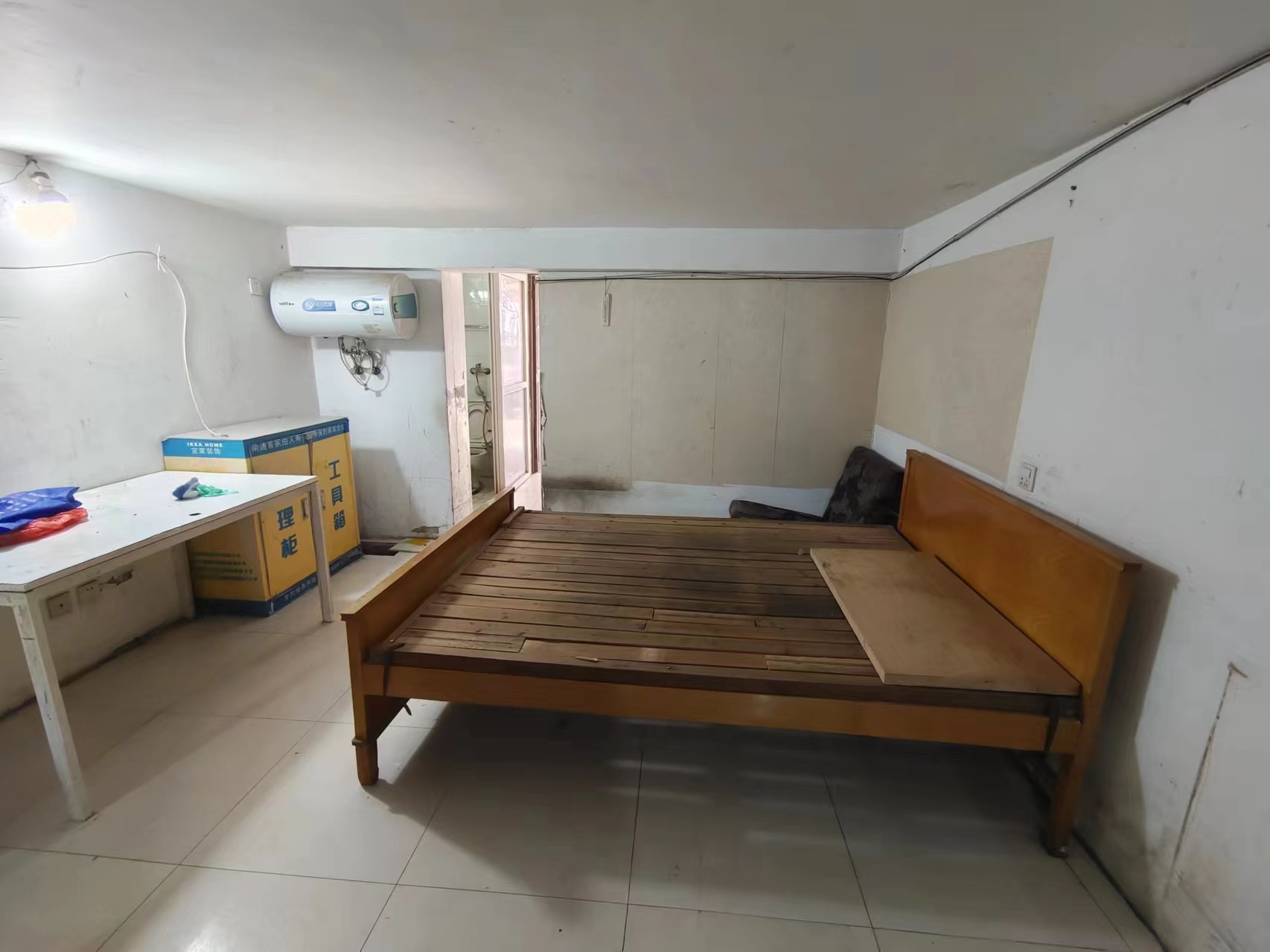 怡园新苑 1室1厅1卫 32m&sup2;