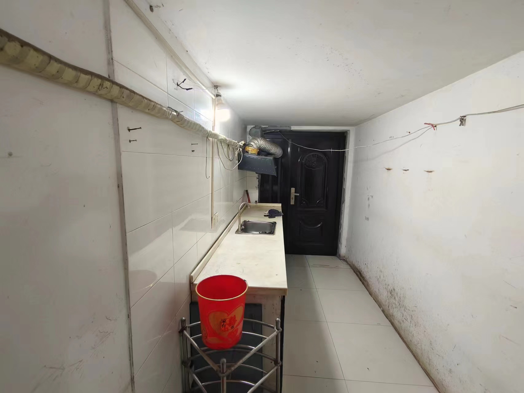 怡园新苑 1室1厅1卫 32m&sup2;