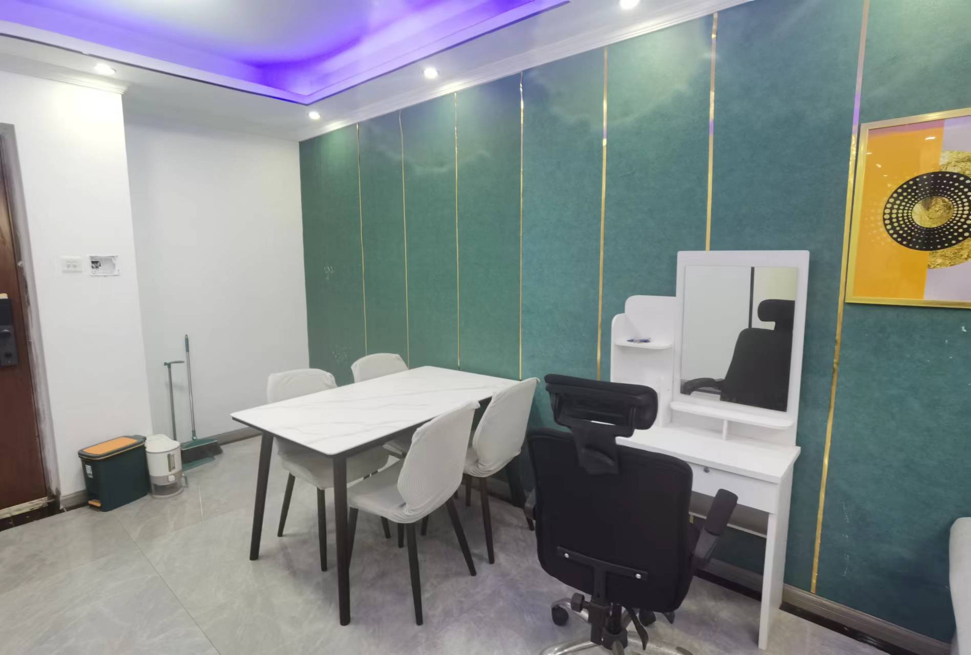 景瑞御府 3室2厅1卫 93m&sup2;
