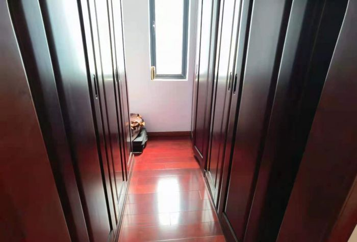 中南世纪城北区 3室2厅1卫 160m&sup2;