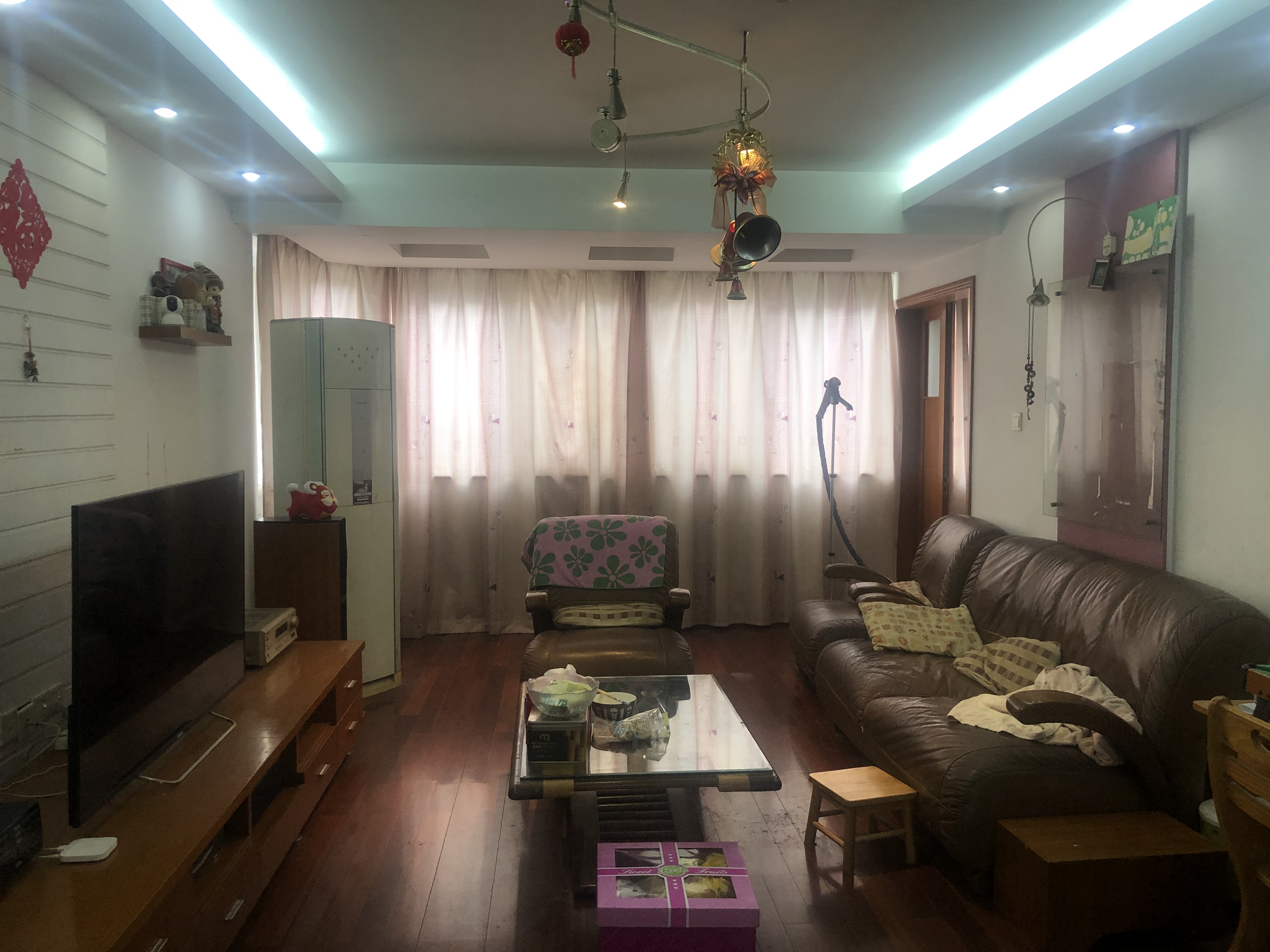 和兴花苑 4室2厅2卫 144.02m²