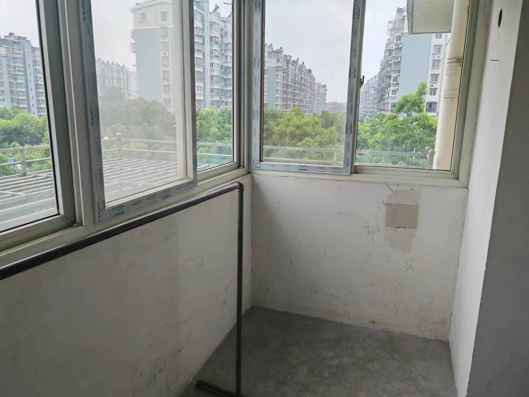 怡居北苑 2室1厅1卫 72m&sup2;