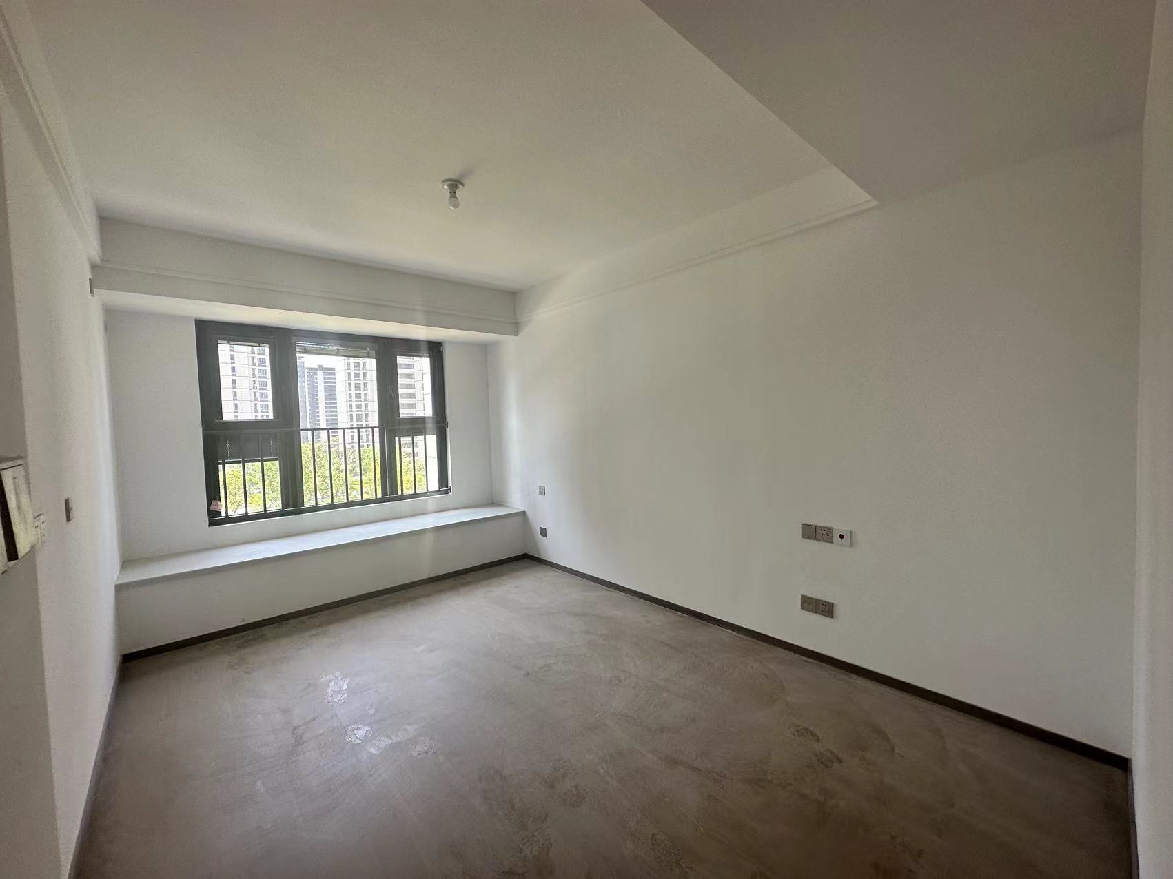 华禧铭苑 3室2厅1卫 102.00m&sup2;