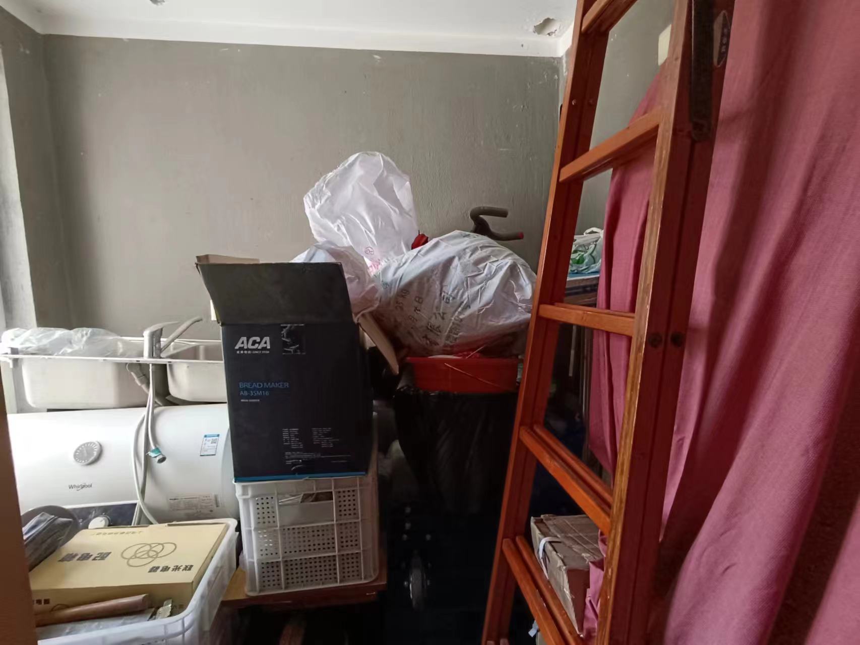 海港新村 2室2厅2卫 111.68m&sup2;