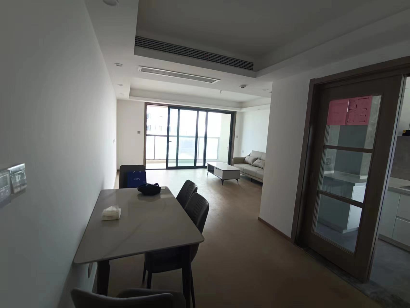 卓越府 3室2厅2卫 118m²