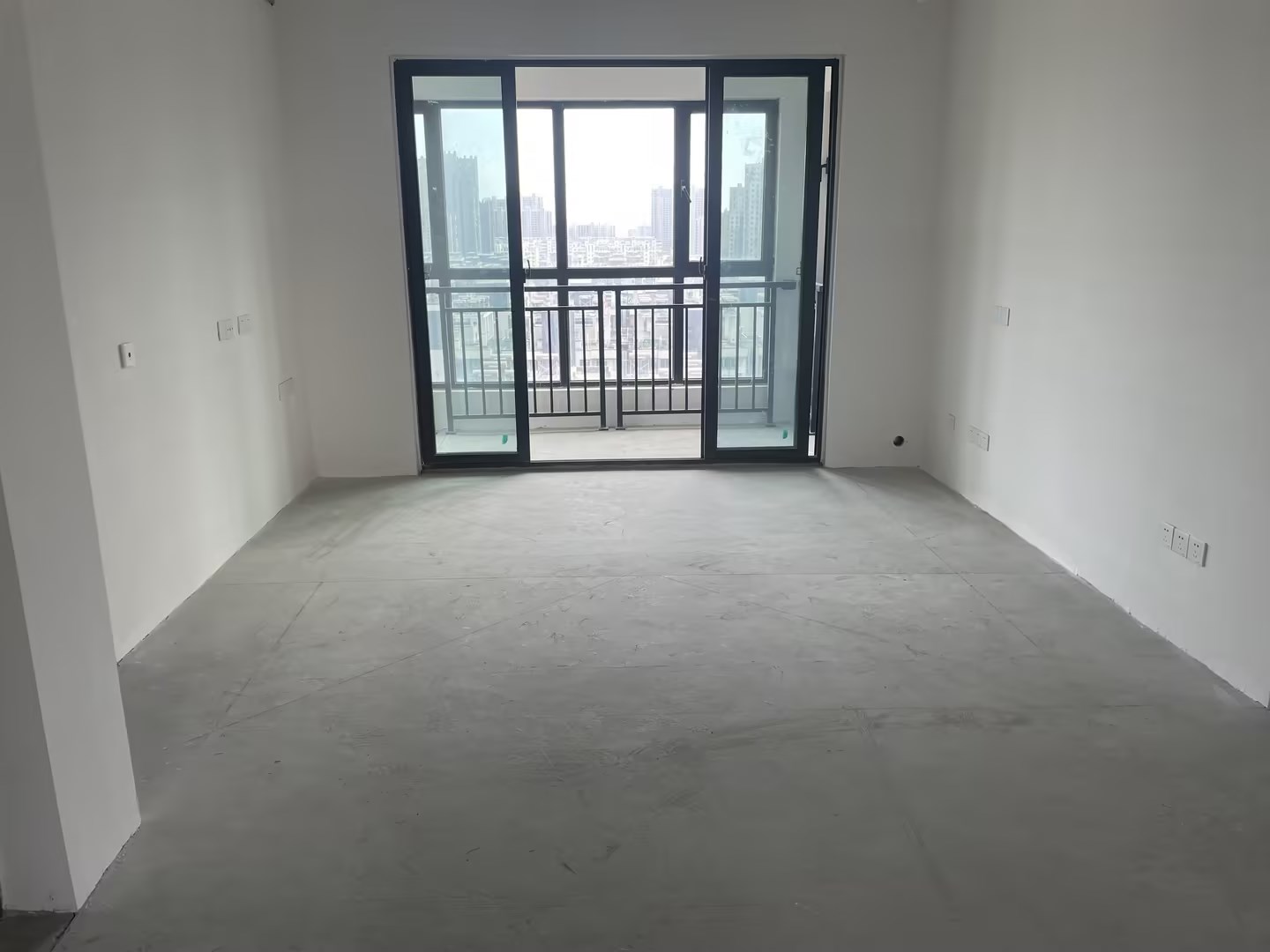 苏建阳光新城 3室2厅2卫 150m²