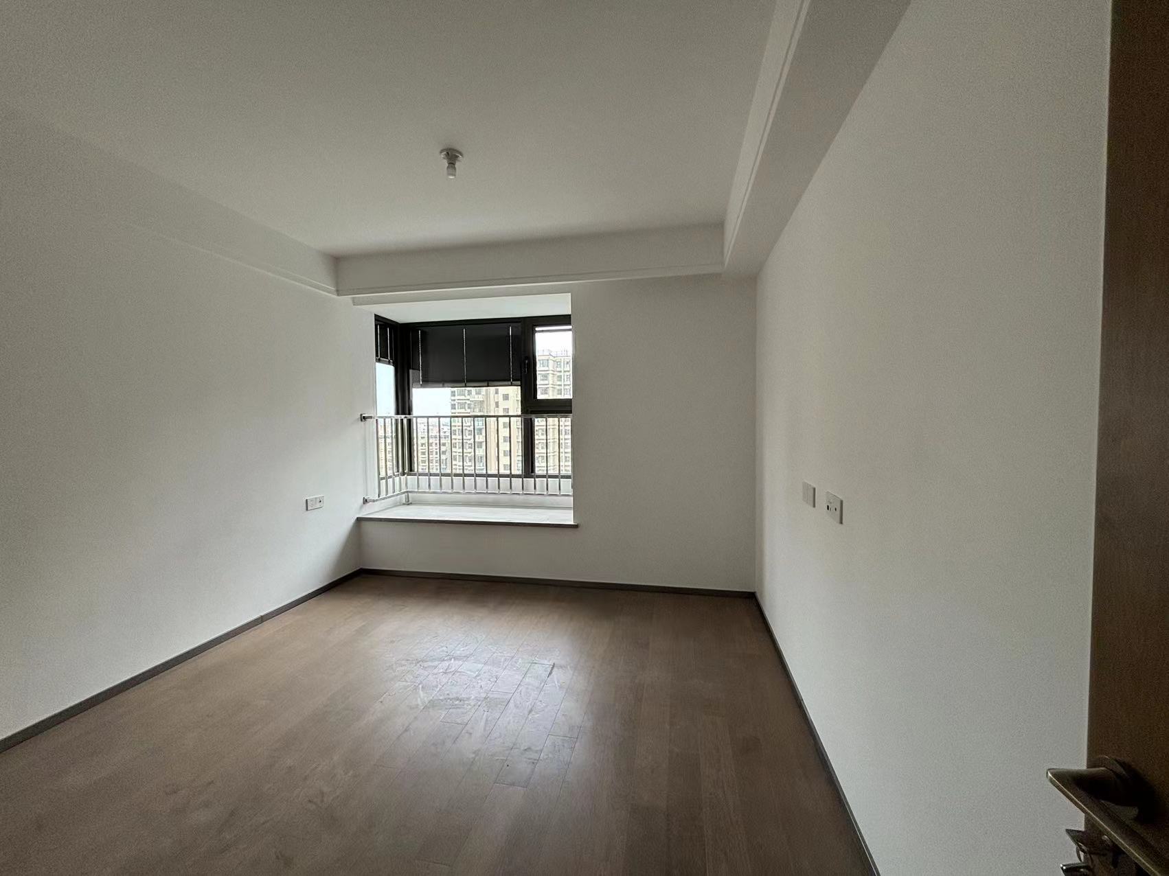远创宸樾 3室2厅2卫 112.45m&sup2;