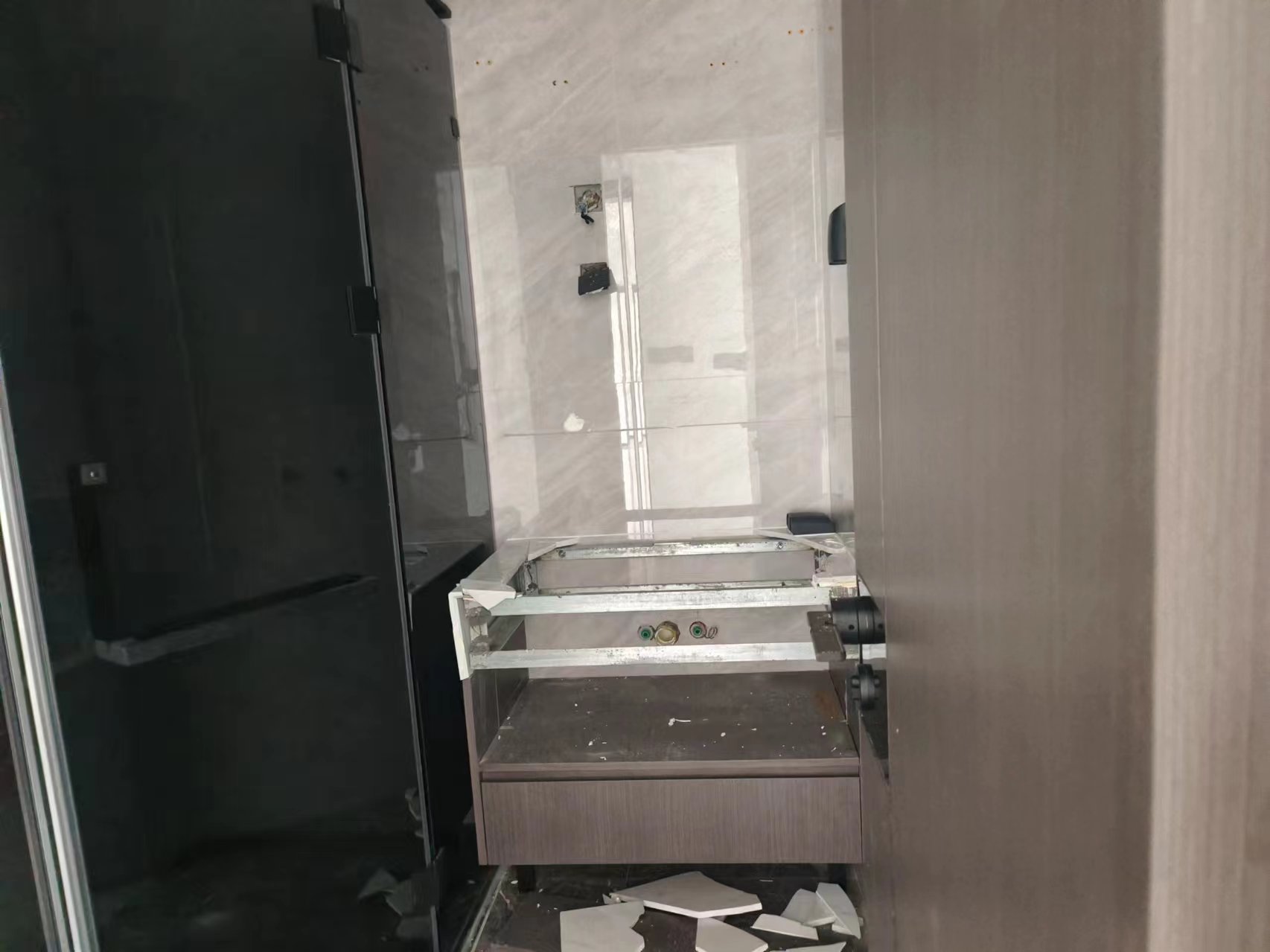 滨江玺 3室2厅3卫 190.00m&sup2;