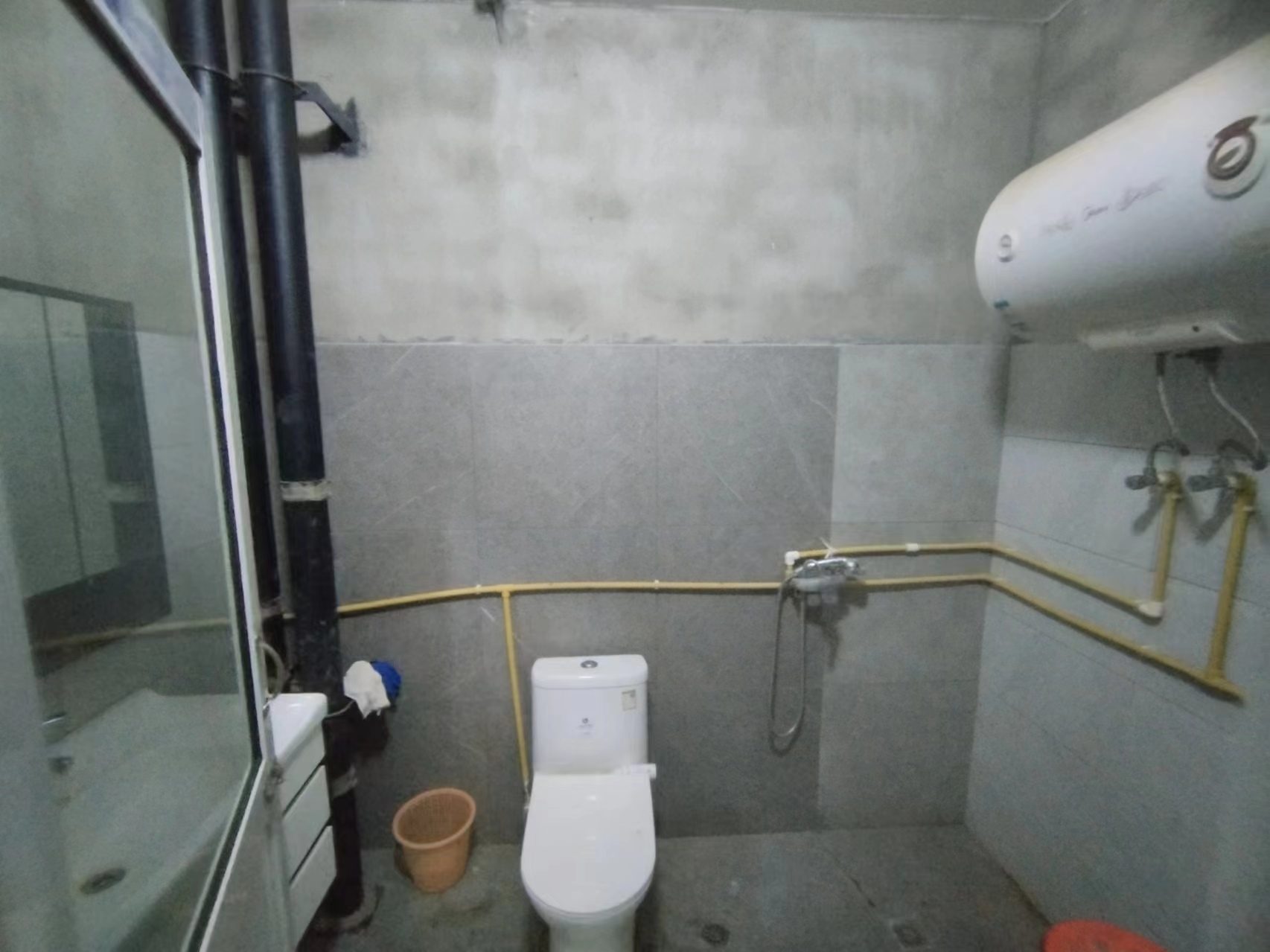 凤凰文化广场 2室1厅1卫 119m&sup2;