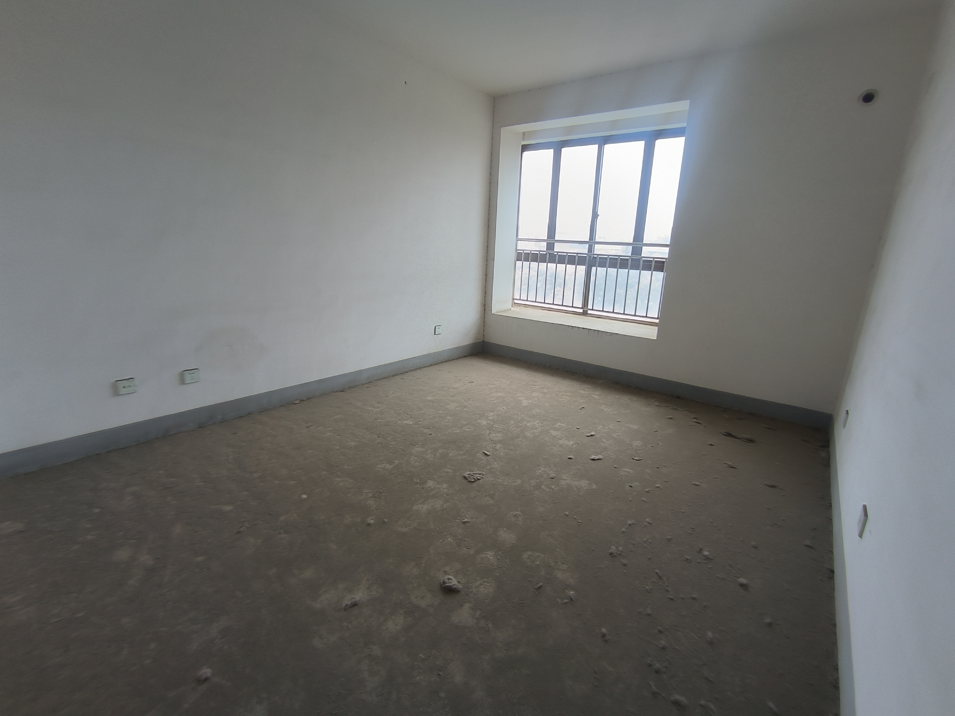 山景水岸 3室2厅2卫 141m&sup2;