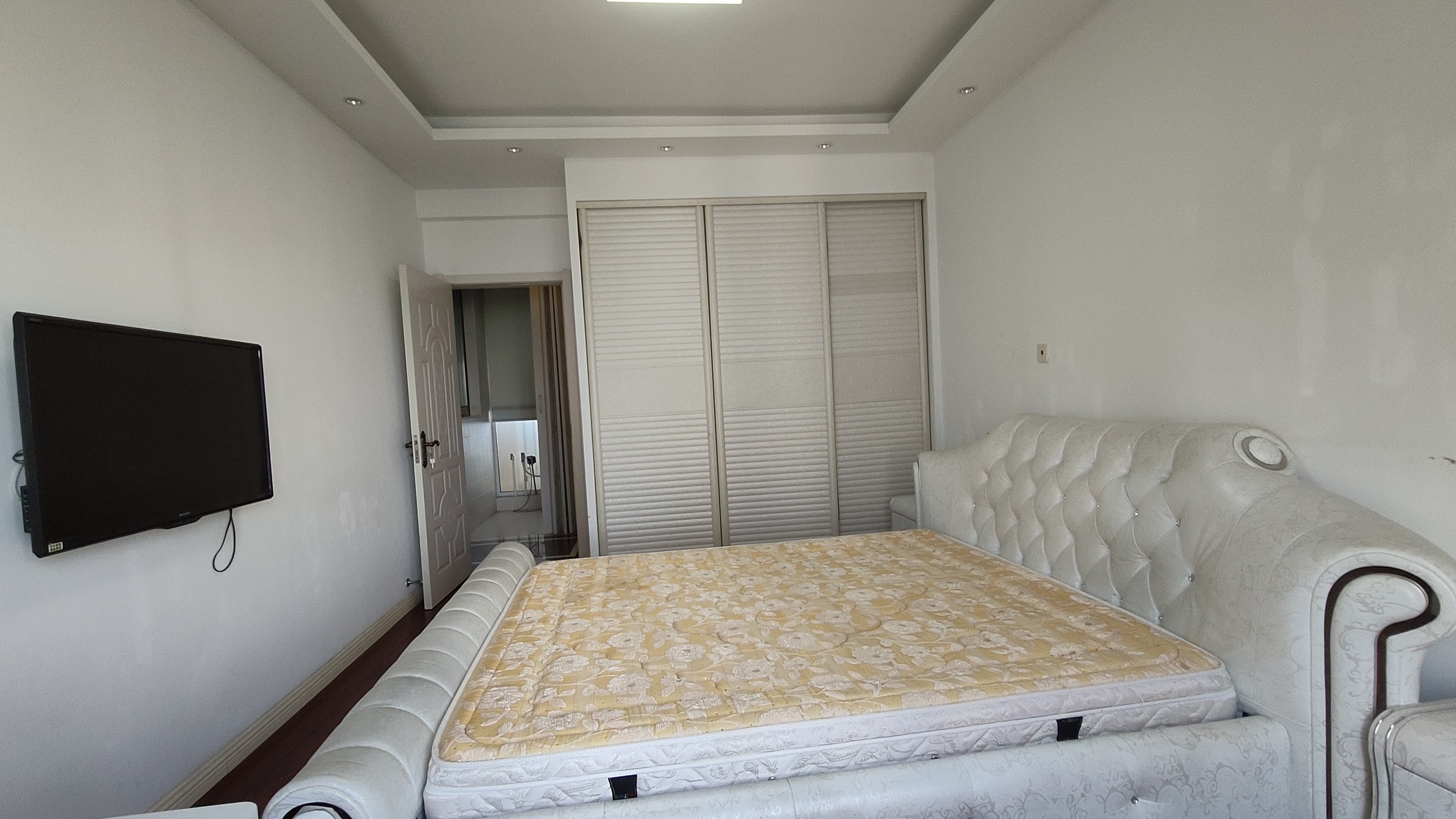 中南世纪花城一期 2室2厅1卫 101.92m&sup2;