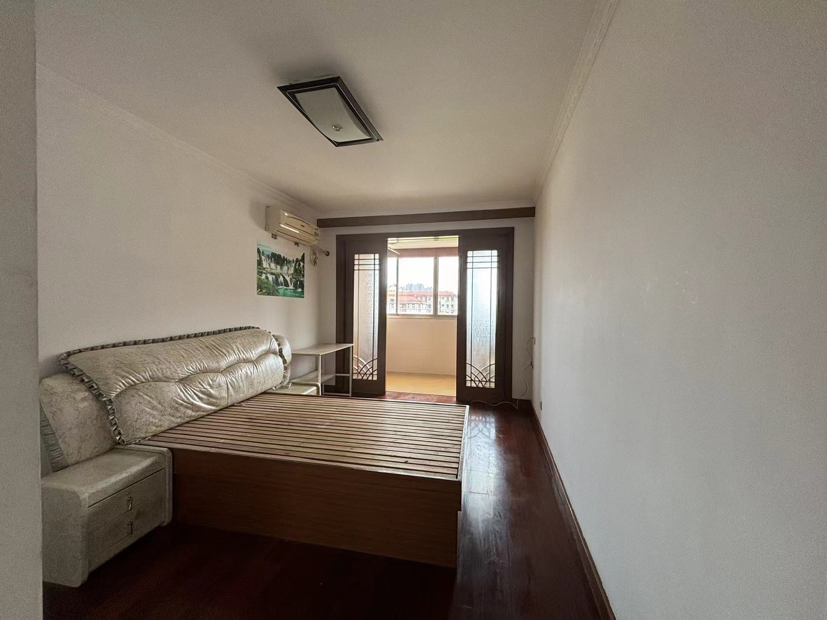 光明花苑(崇川区) 3室2厅1卫 140.00m&sup2;
