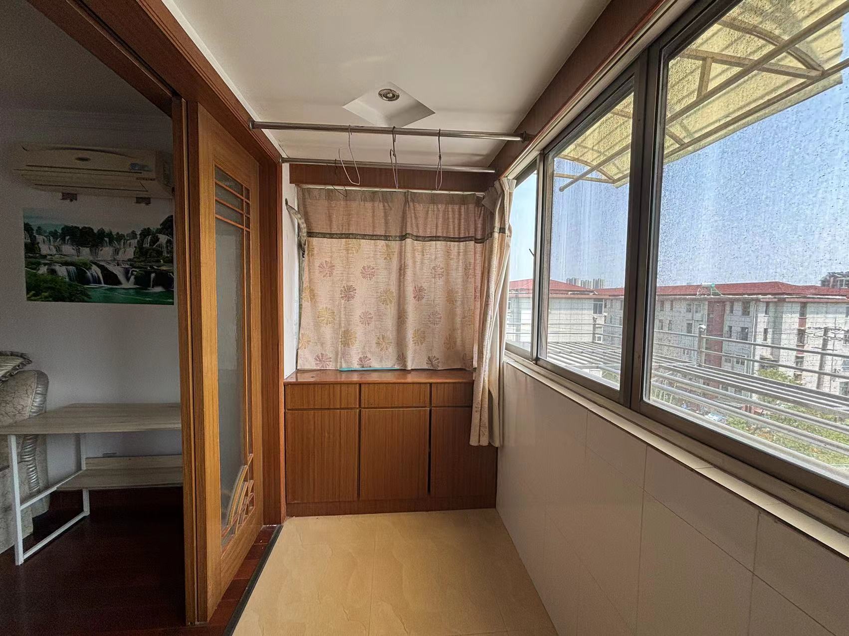 光明花苑(崇川区) 3室2厅1卫 140.00m&sup2;