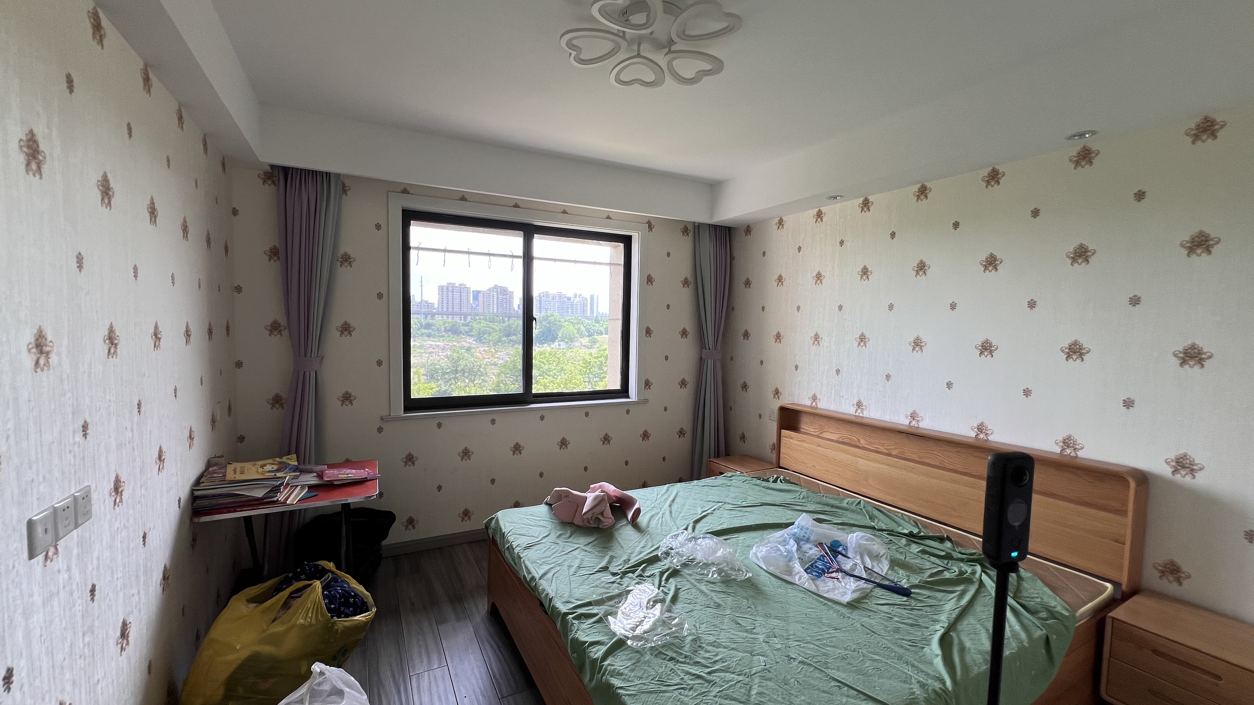 紫东南苑南区 2室1厅1卫 91m²