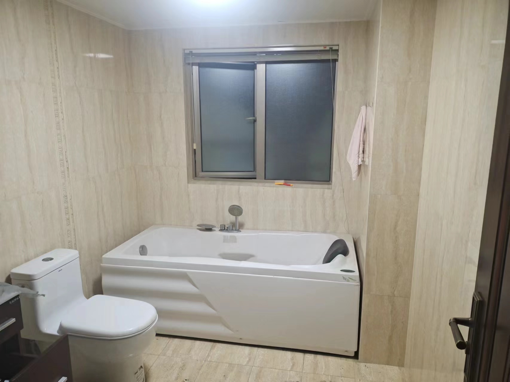 濠滨花园 7室2厅4卫 318.68m&sup2;