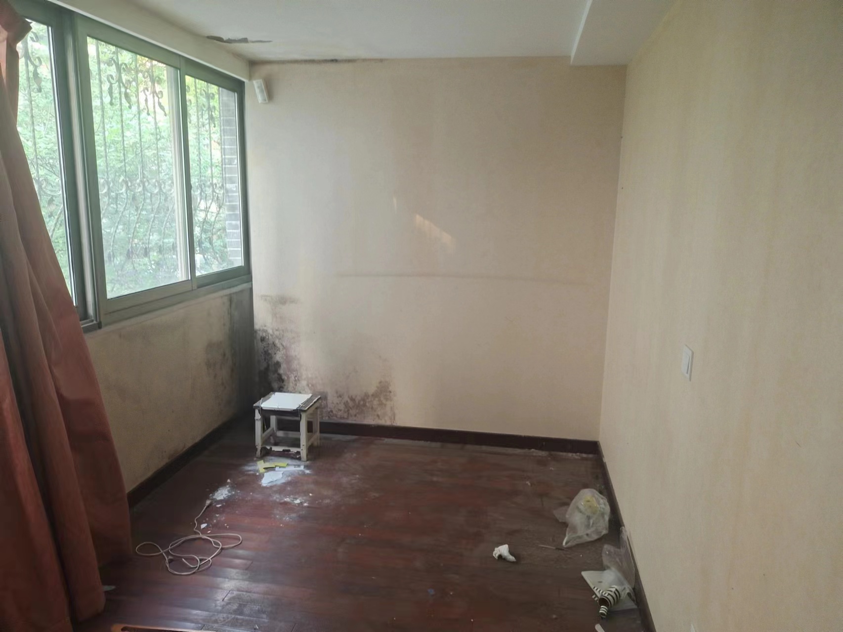 濠滨花园 7室2厅4卫 318.68m&sup2;