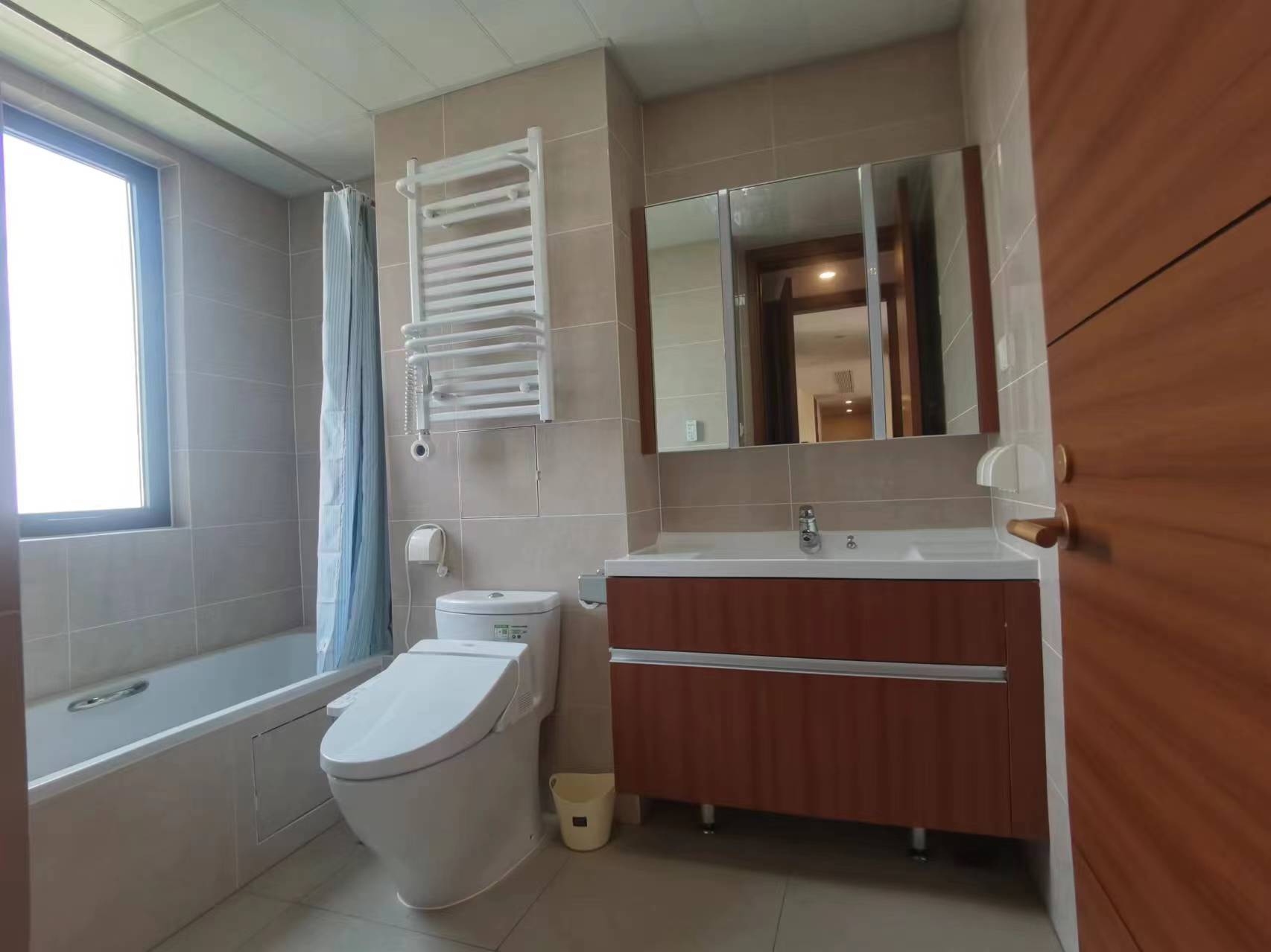 南通和风雅颂 4室2厅2卫 142m&sup2;