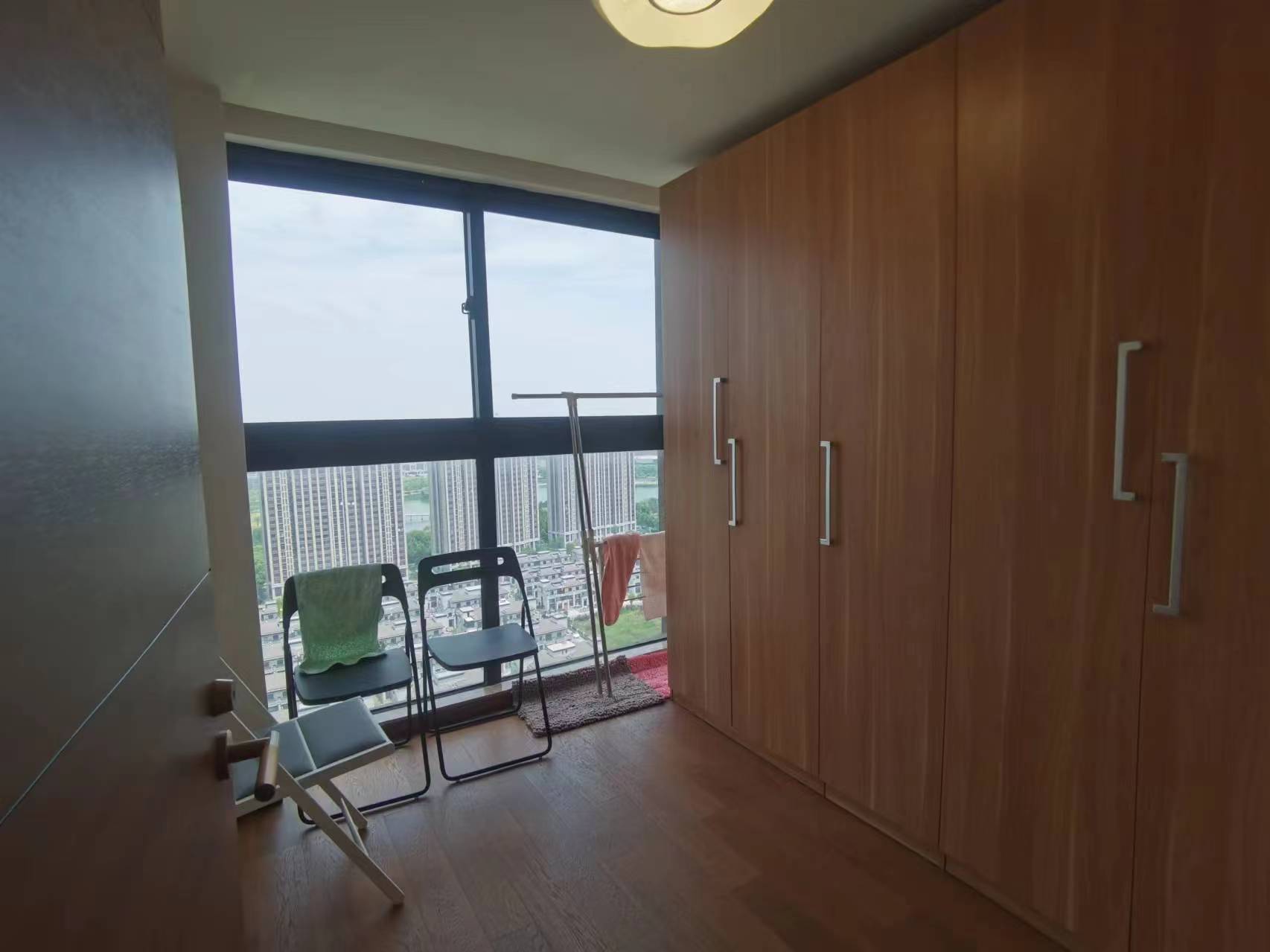 南通和风雅颂 4室2厅2卫 142m&sup2;