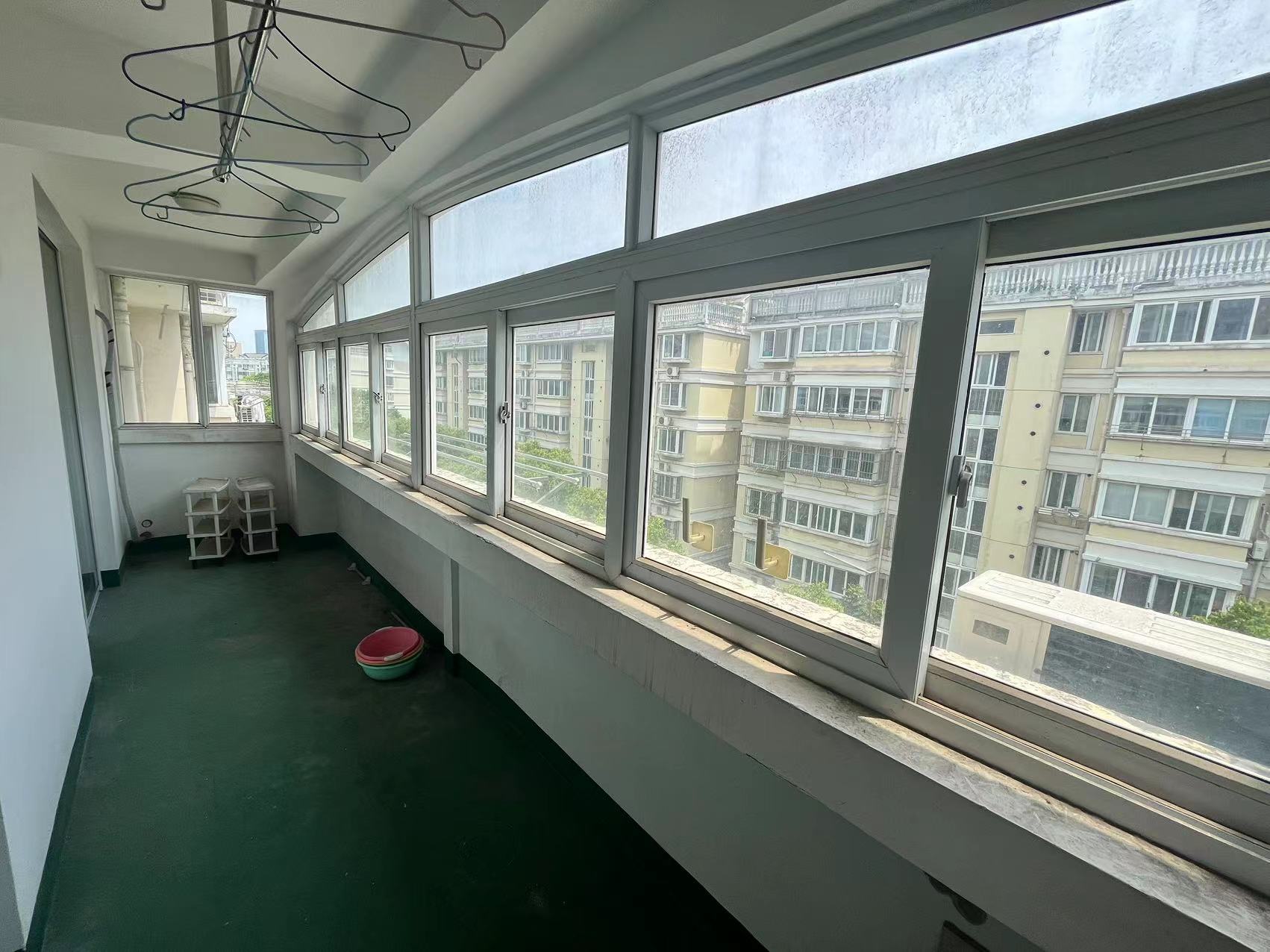 春晖花园 4室1厅2卫 173m&sup2;