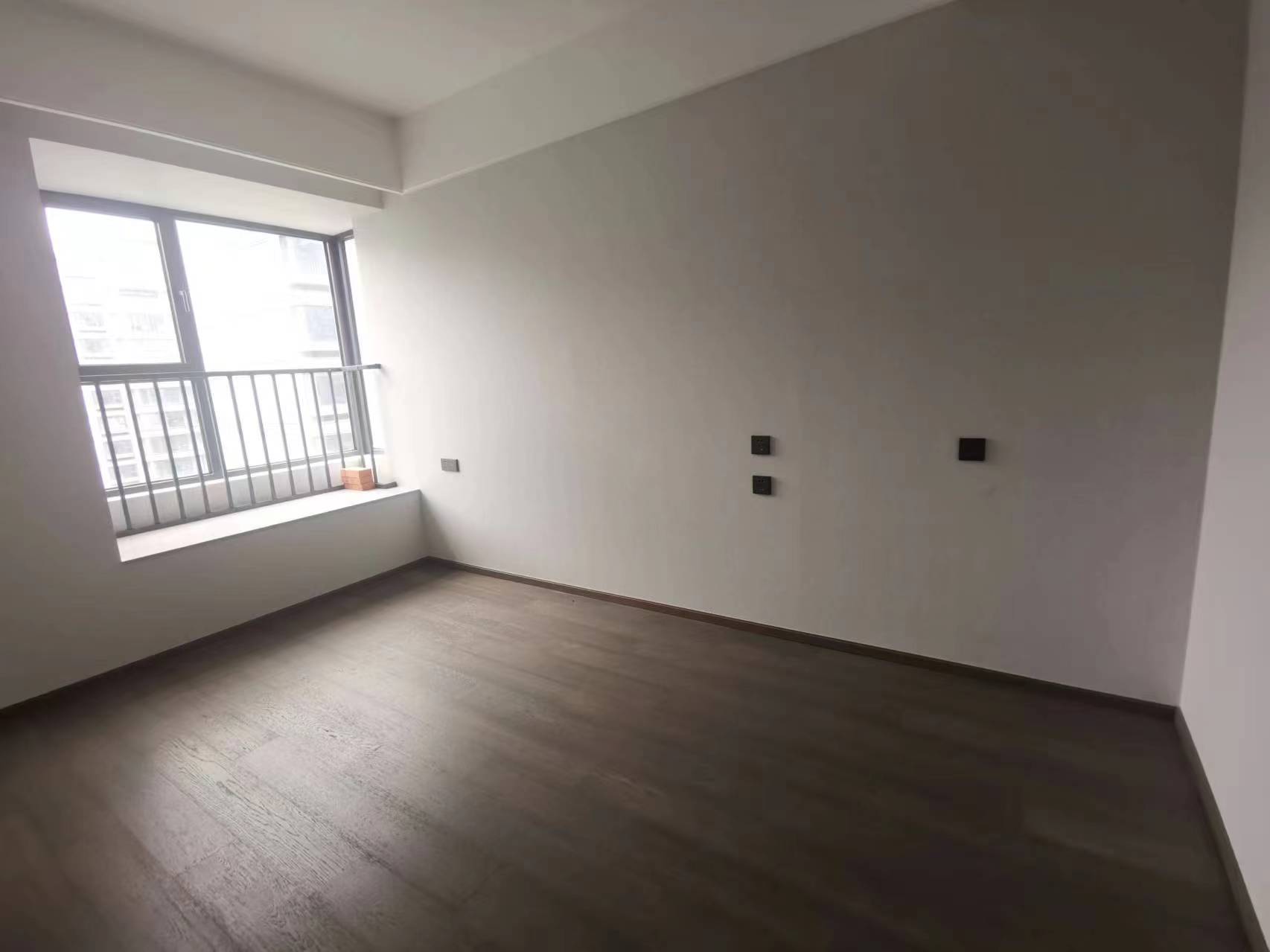 万科方圆 4室2厅3卫 230m²