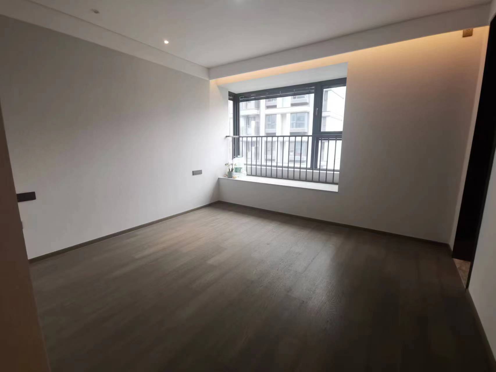 万科方圆 4室2厅3卫 230m²