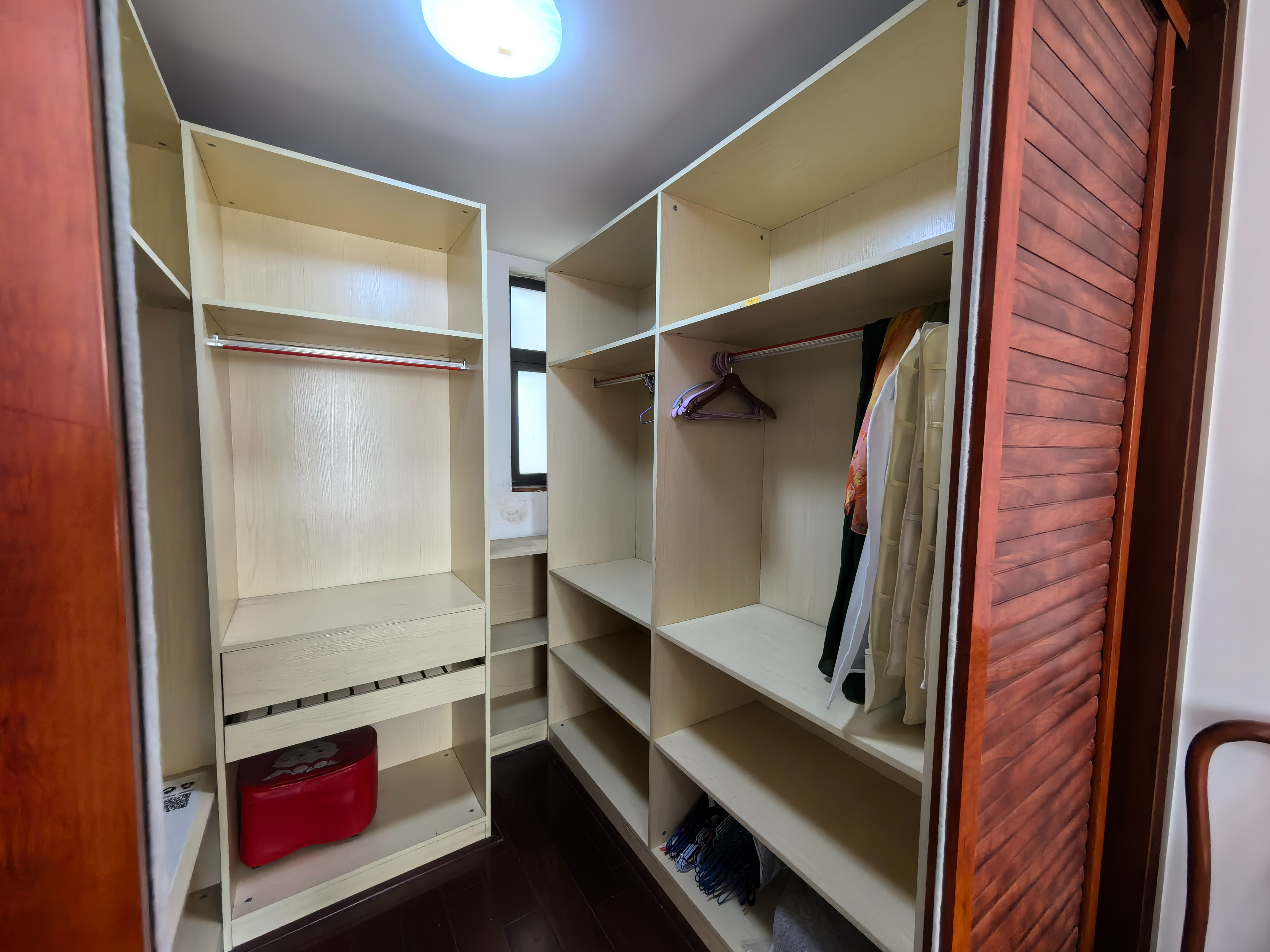 中港城 3室2厅1卫 132.00m&sup2;