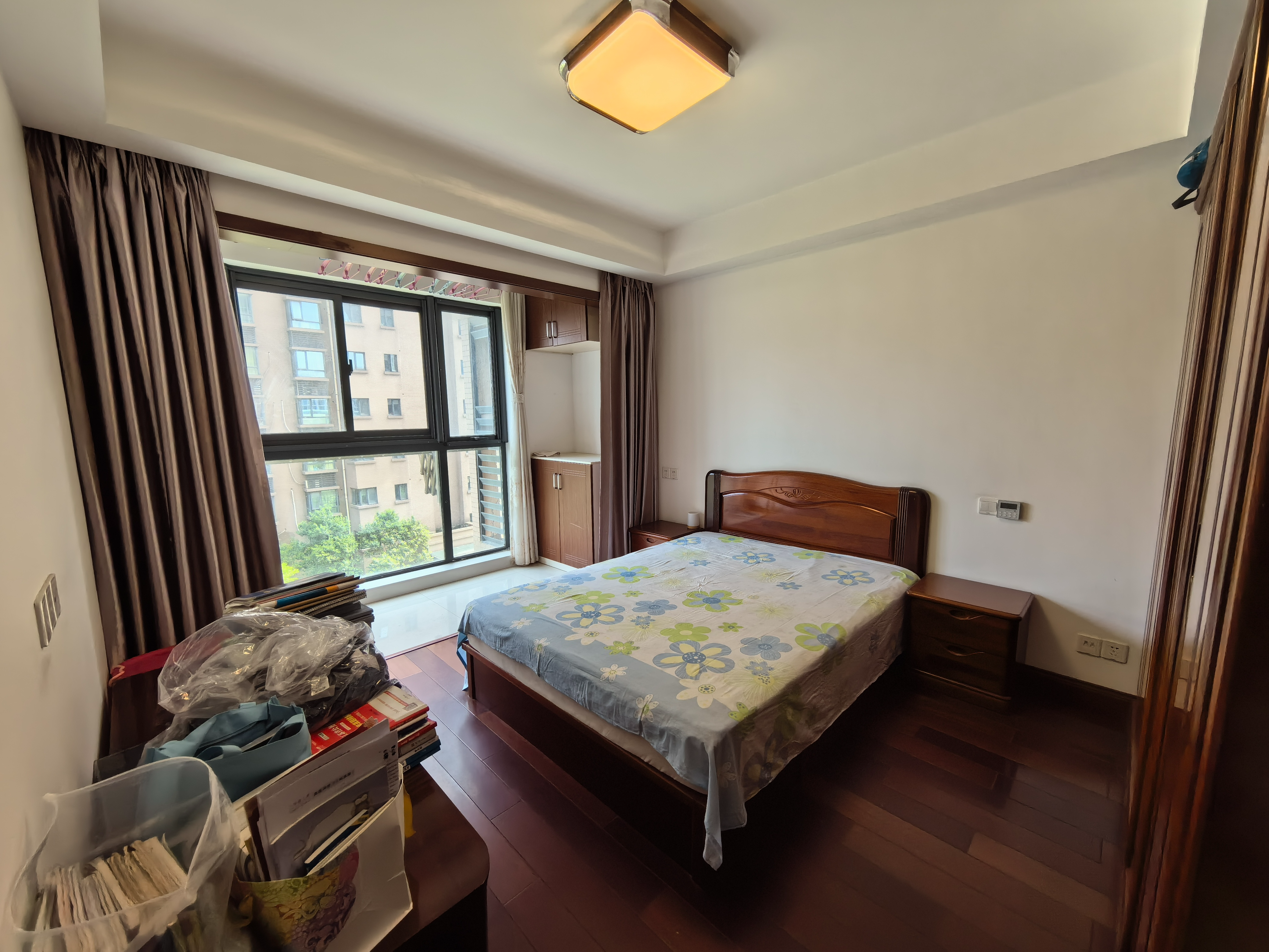 中港城 3室2厅1卫 132.00m&sup2;
