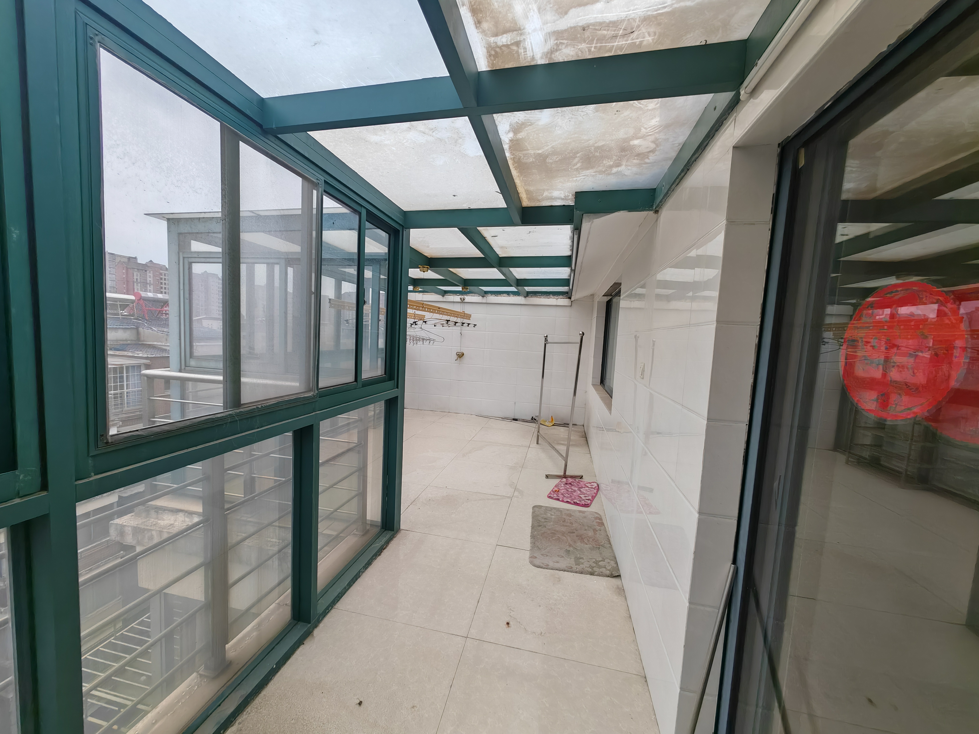 金桥人家 5室2厅2卫 144m&sup2;