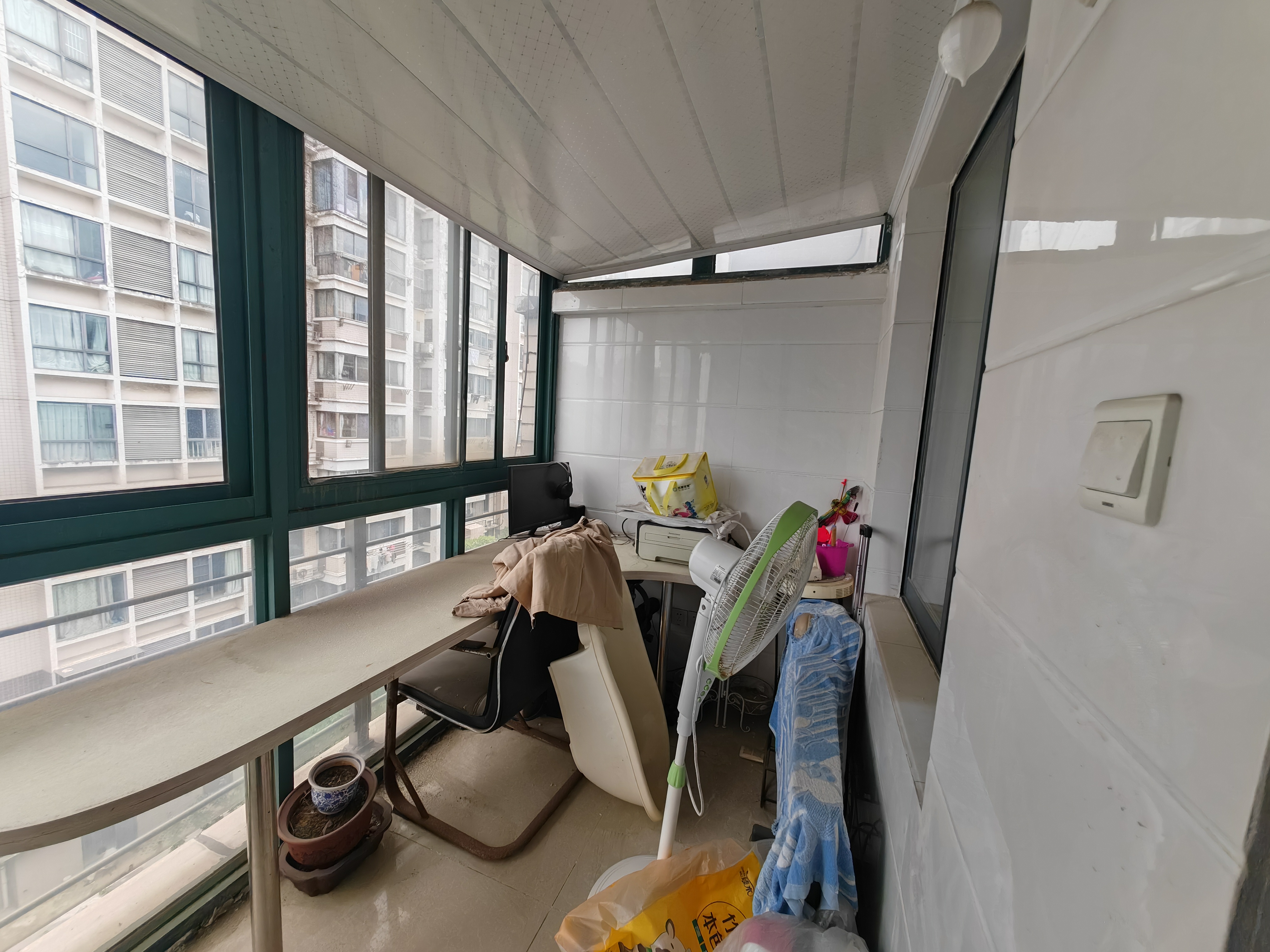 金桥人家 5室2厅2卫 144m&sup2;