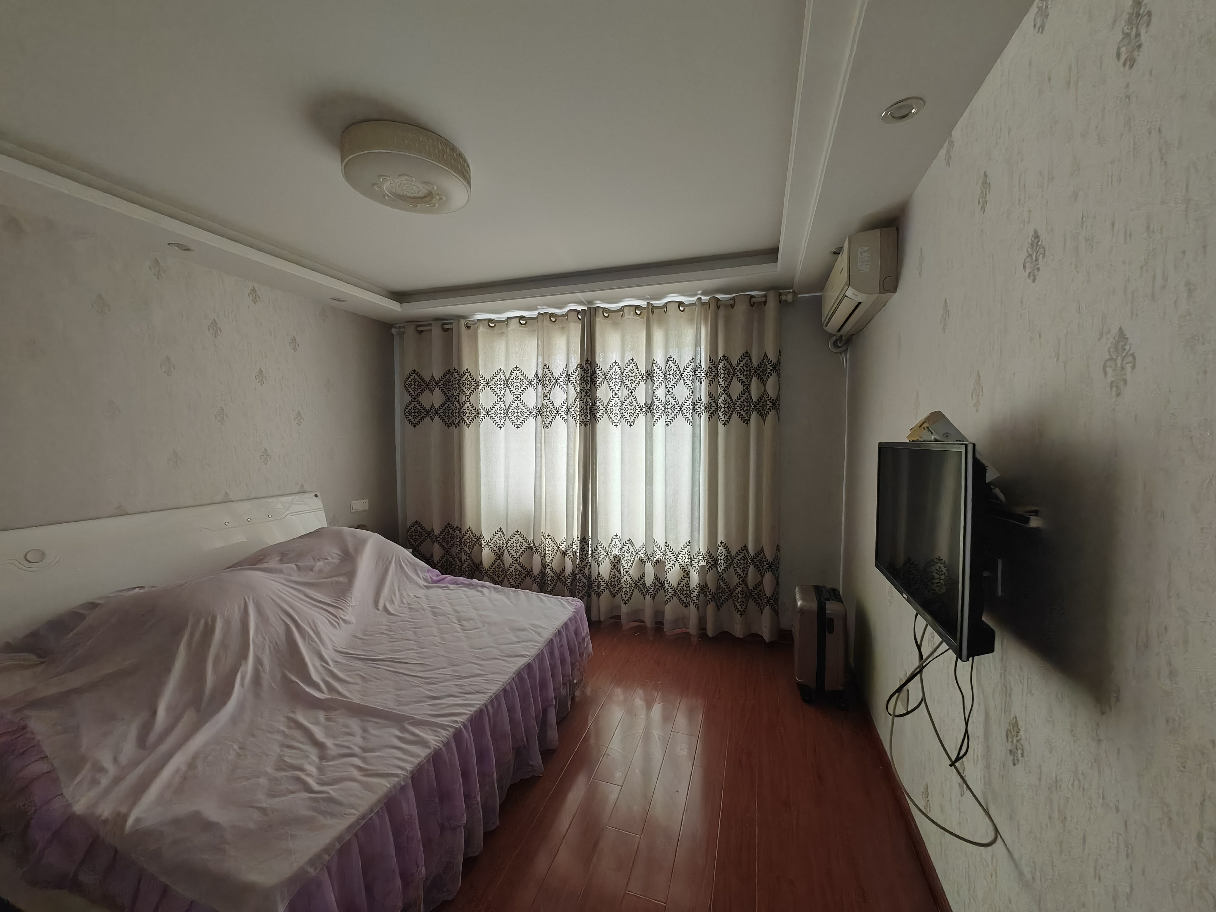 金桥人家 5室2厅2卫 144m&sup2;